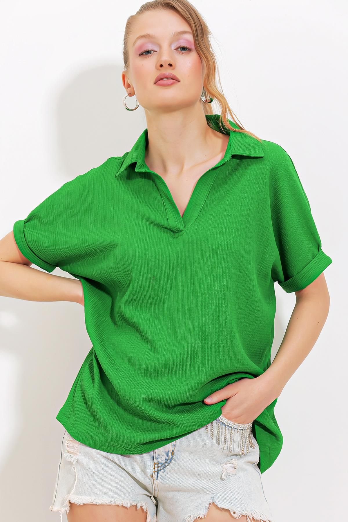 MODAMAİSA Kadın Yeşil Oversize Polo Yaka Örme Bluz