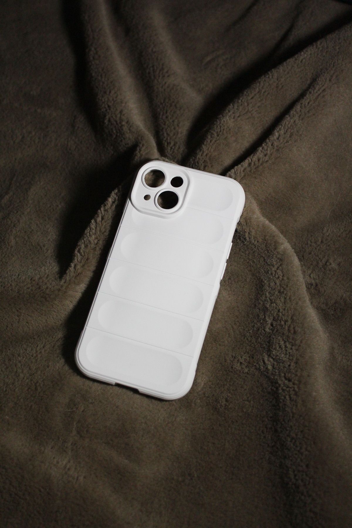 KİLİFROOM İphone 15 Uyumlu Sert Silikon Kılıf