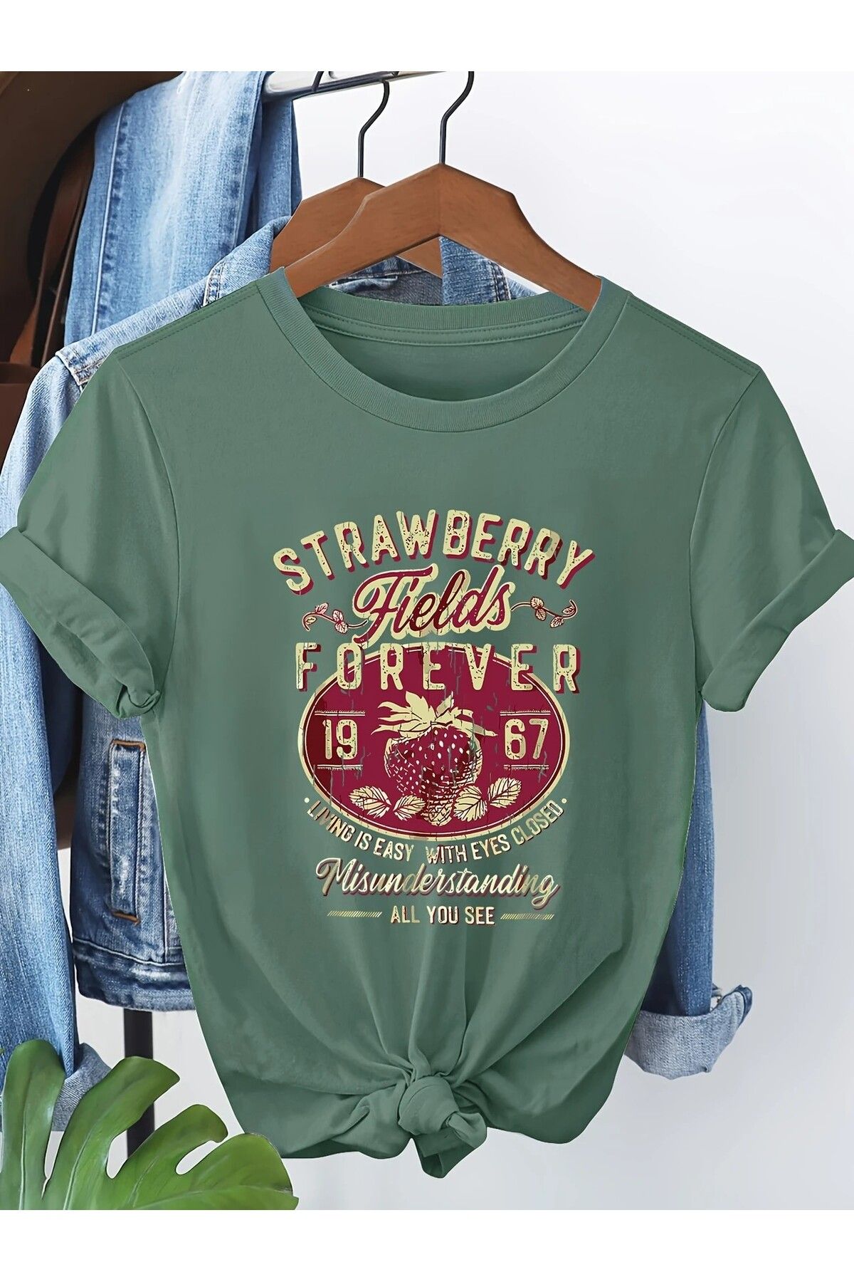 LEIVOR Stawberry Fields Baskılı Kadın T-shirt