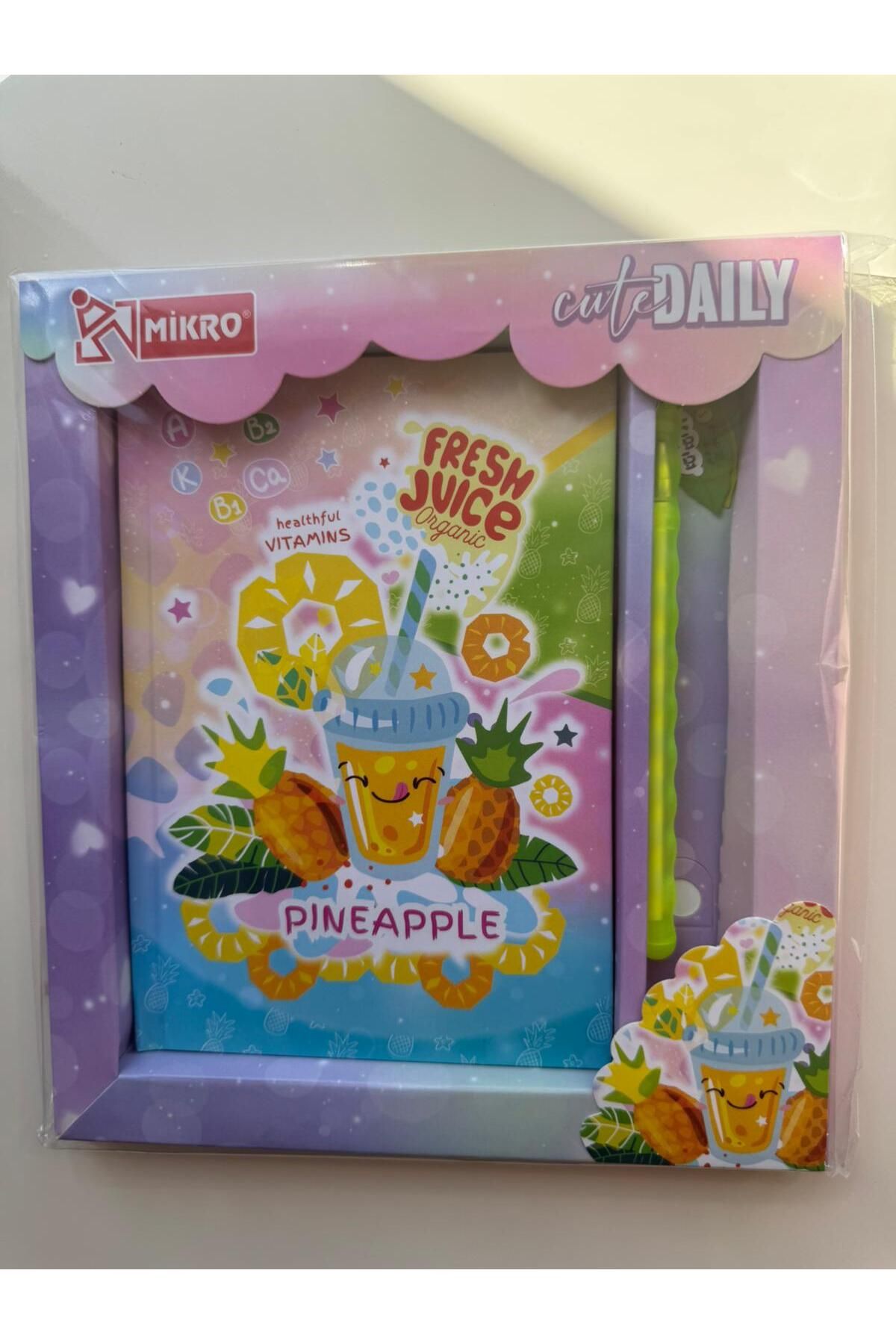 PARLAK EVREN PINEAPPLE KALEMLİ GÜNLÜK DEFTERİ