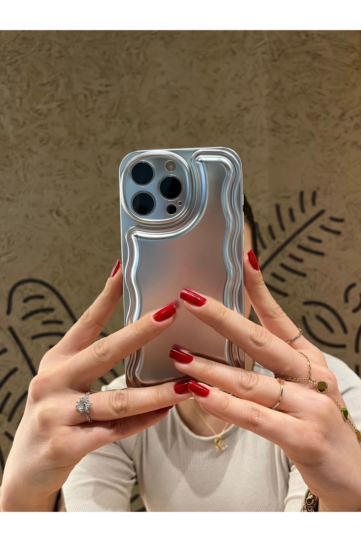 Mois Case İPhone 14 pro max Zigzaglı gümüş kılıf