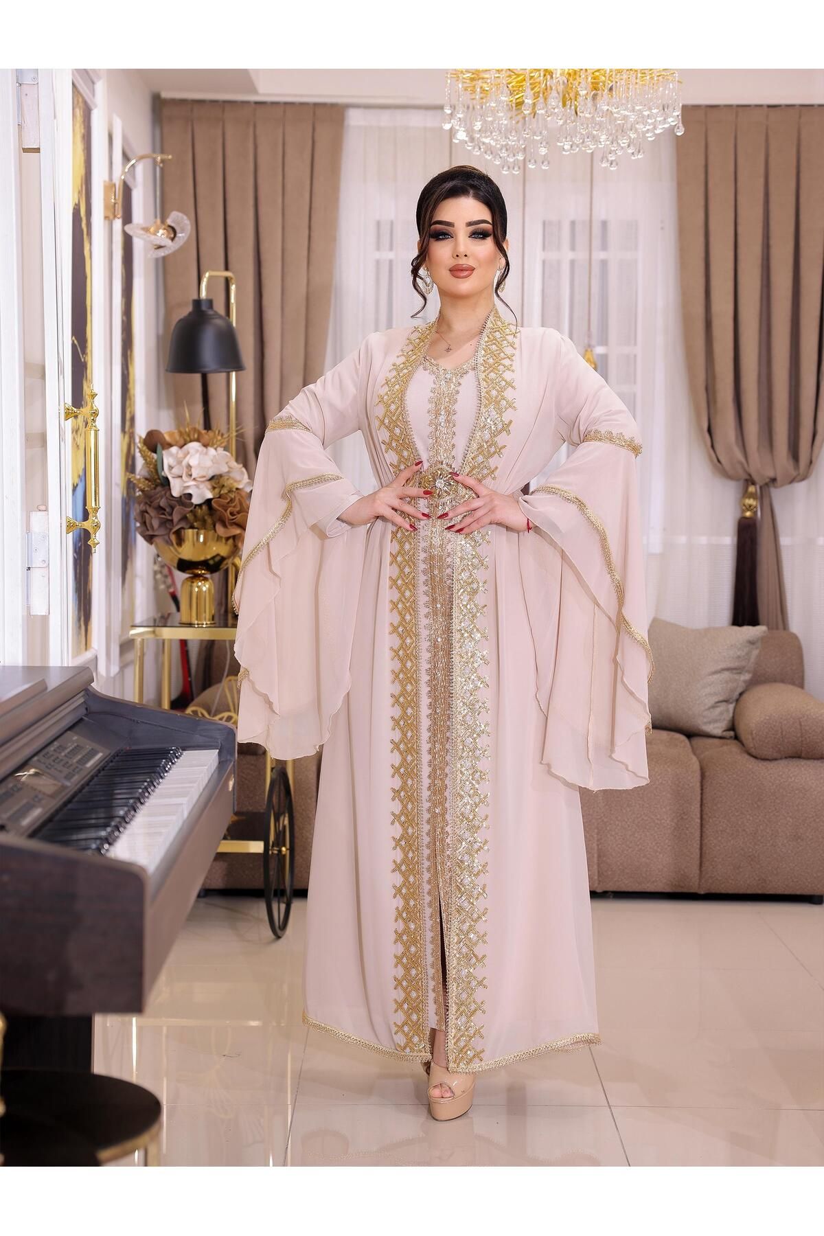 NHMODA Geniş kollu, Altın renk işlemeli,Kemer detaylı,Yöresel kaftan