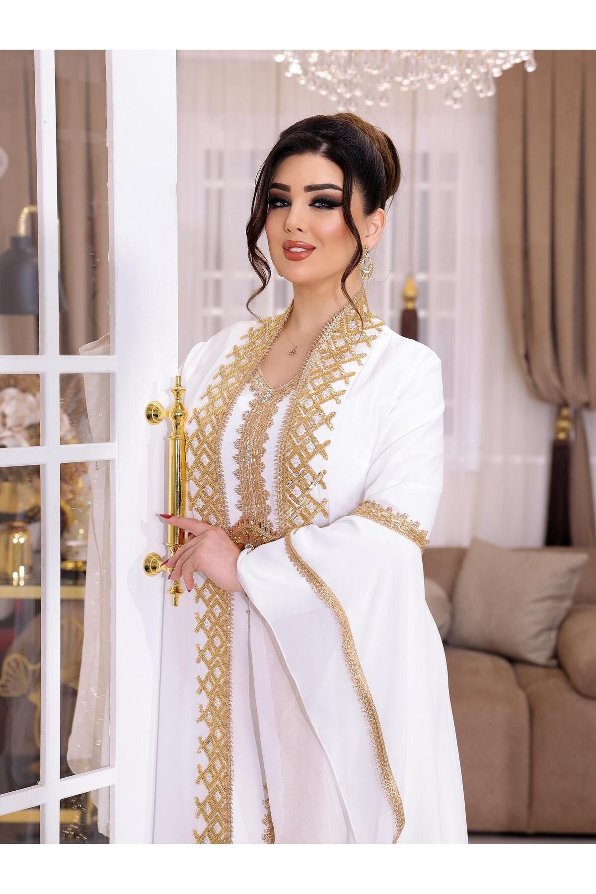 NHMODA Geniş kollu, Altın renk işlemeli,Kemer detaylı,Yöresel kaftan