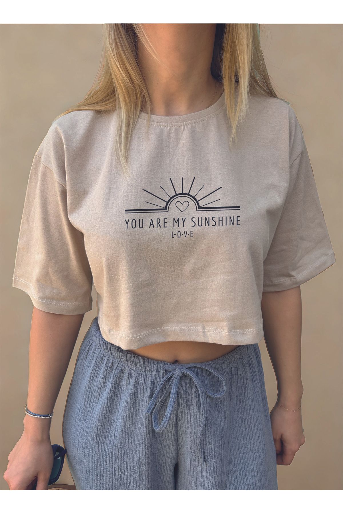 ClubSpaceAstro Kadın Oversize Crop Tişört – “You Are My Sunshine” Baskılı |Terletmeyen Kumaş