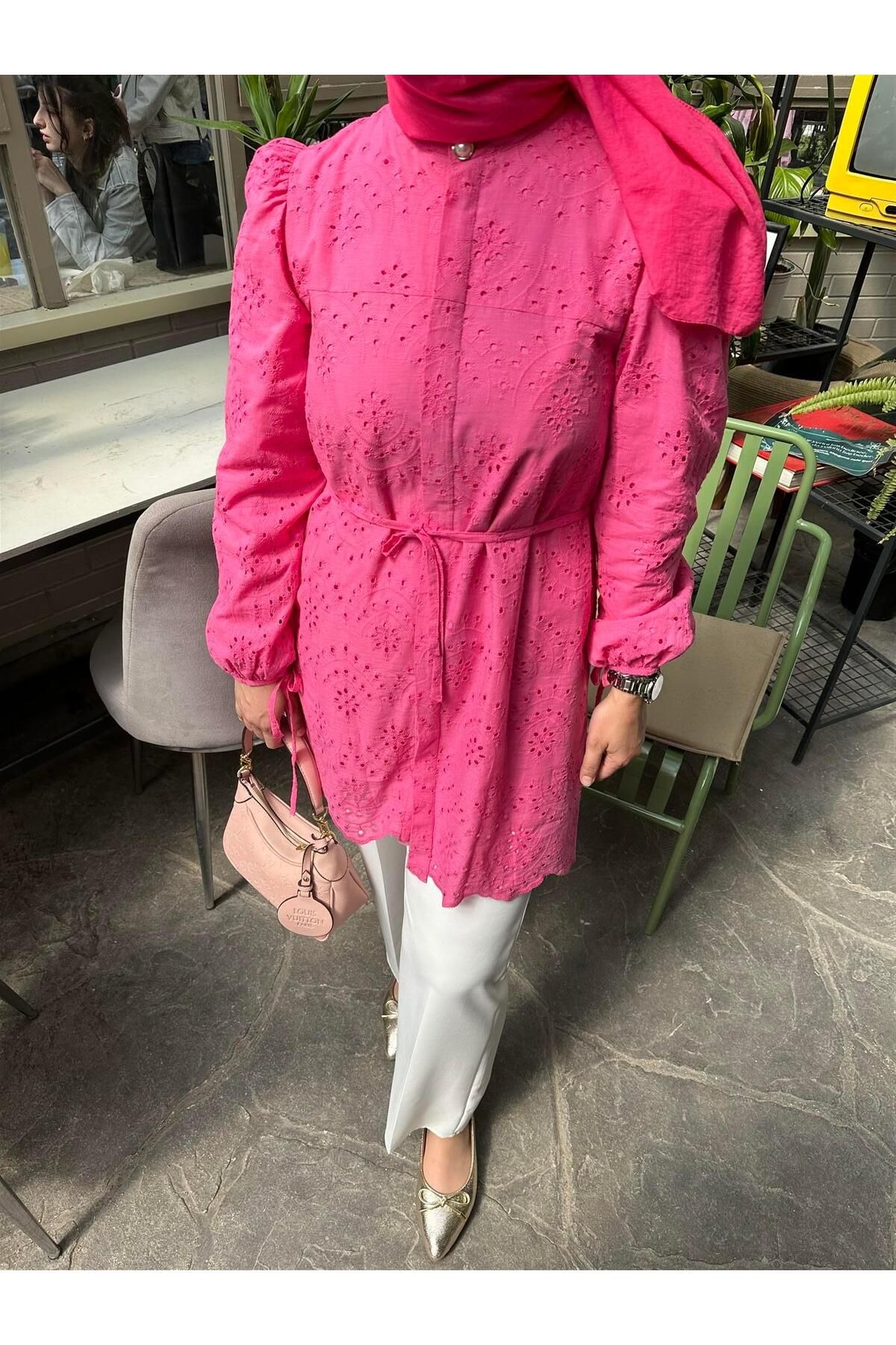 MODA 002 Lazer İşlemeli Kolları Bağıcıklı Fista Gömlek