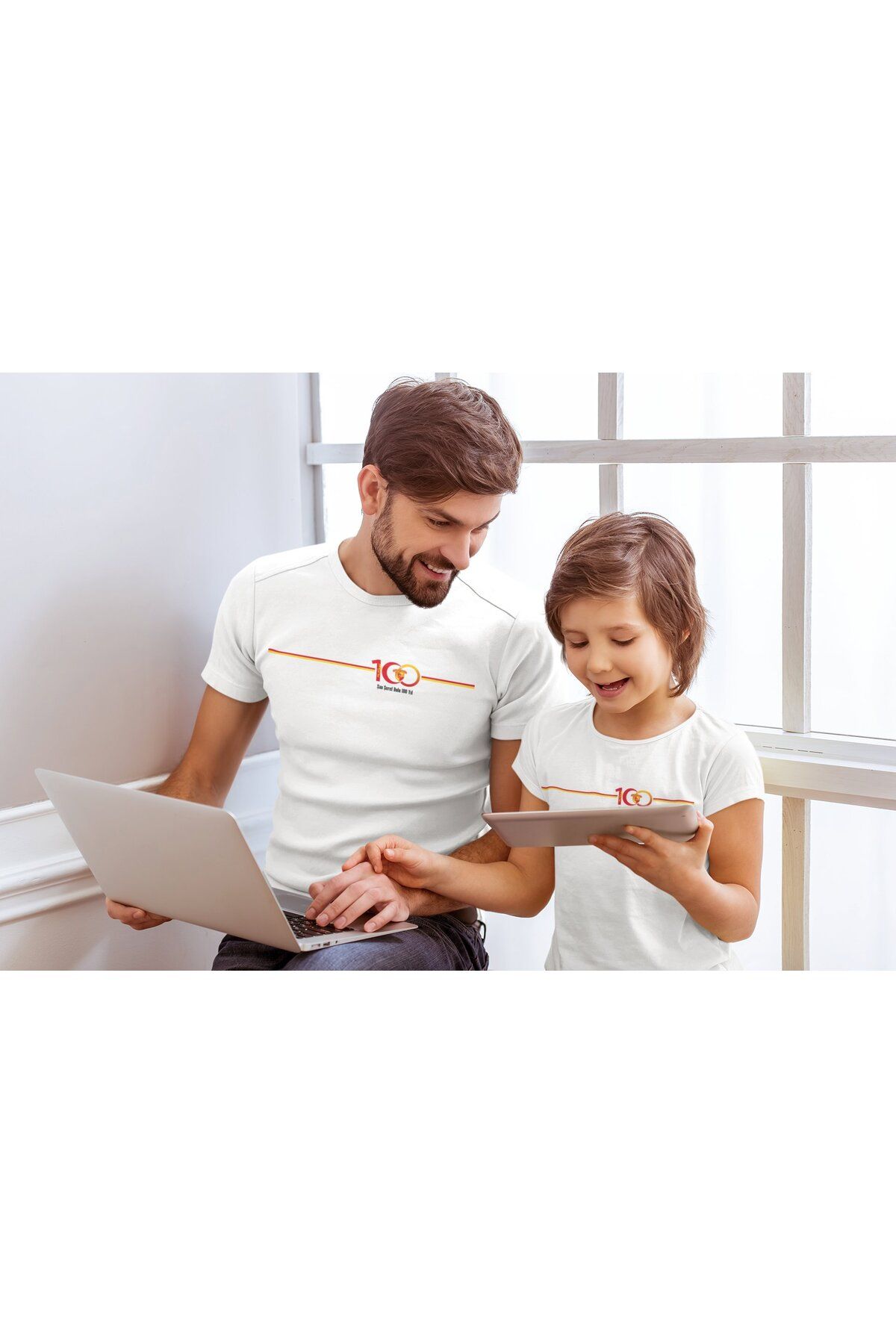 Sister Home Design 2'li Göztepe 100. Yıl - Şan Şeref Dolu 100 Yıl Kısa kollu bisiklet yaka t-shirt Baba Oğul