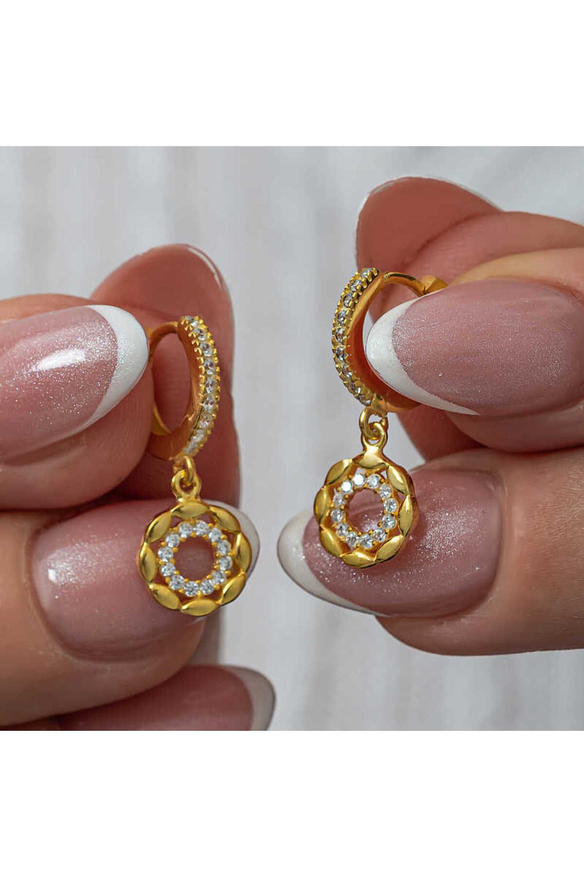 Huramarketing Gümüş Sallantılı Gold Halka Kadın Küpe