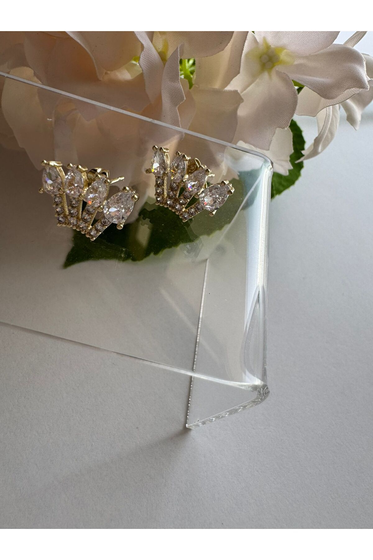 MODA 14K Rengi Vip Seri Çelik Taşlı Küpe 12mm
