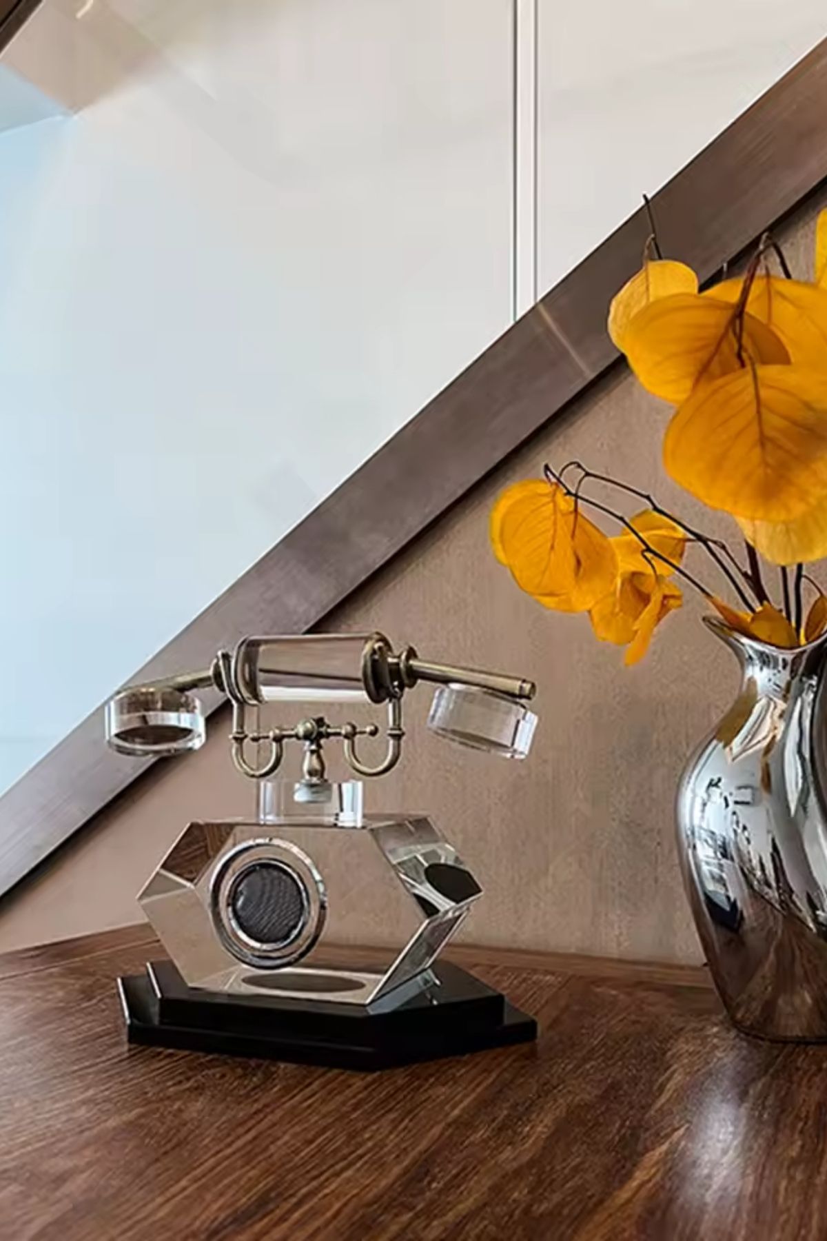YNSK Kristal ve Eskitme Metal Detaylı Antika Dekoratif Telefon Obje