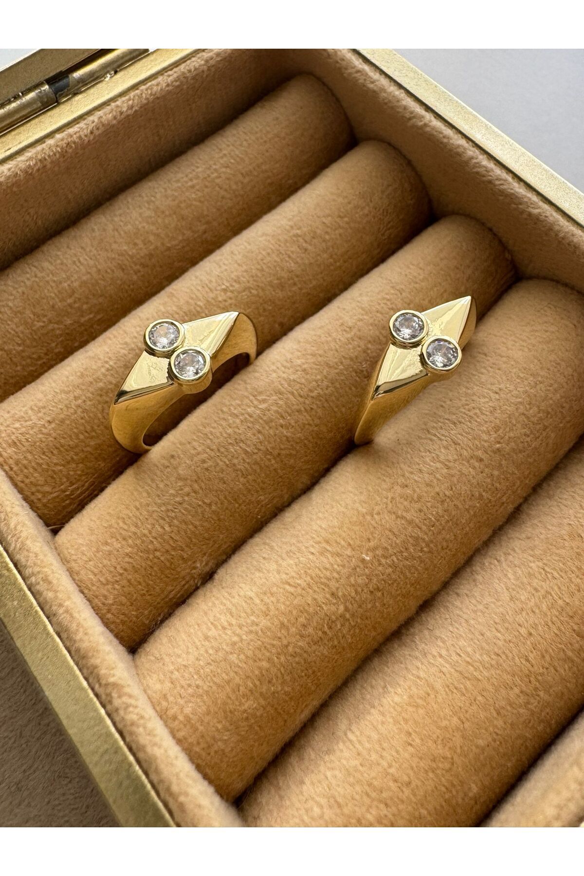 MODA 14k 7-8 No Uyumlu Ayarlanabilir Taşlı Çelik Yüzük