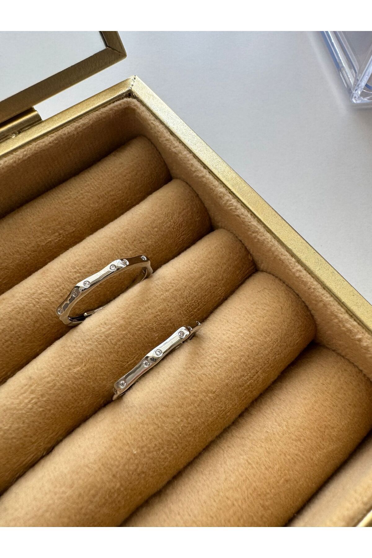 MODA 14k 7-8 No Uyumlu Ayarlanabilir Taşlı Çelik Yüzük