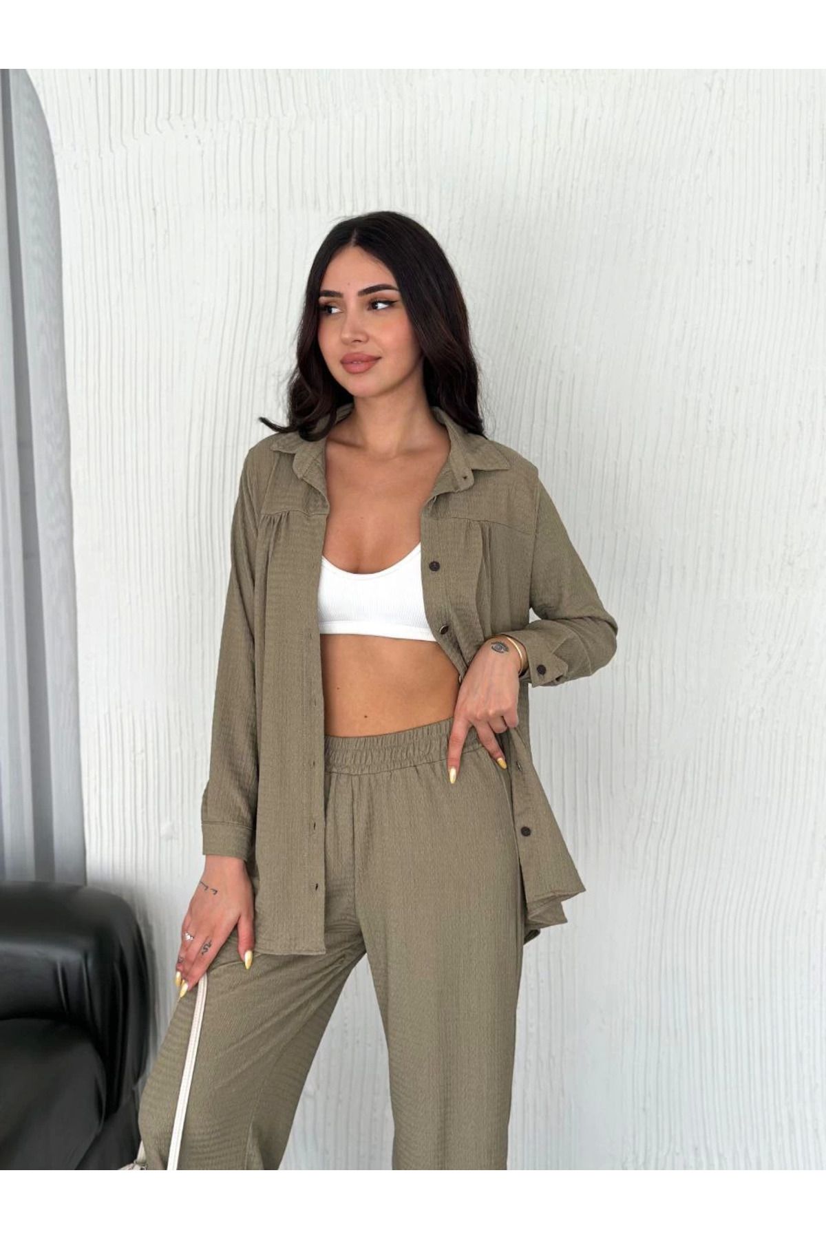 Pink Stil Yakalı Düğmeli Uzun Kollu Gömlek Pantolon ikili Takım - Bej