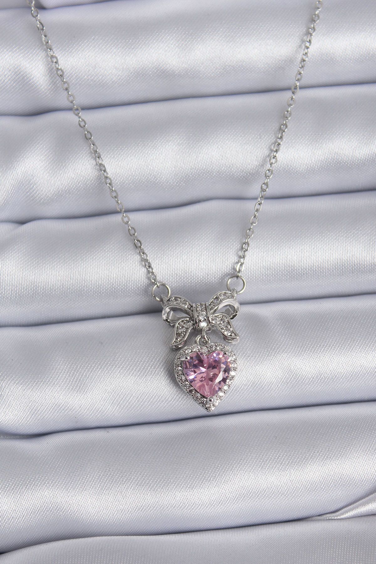OEM 316L Çelik Gümüş Renk Zincir Pembe Kristal Kalp Zirkon Taşlı Kurdele Model Kadın Kolye - TJ-BKO7746
