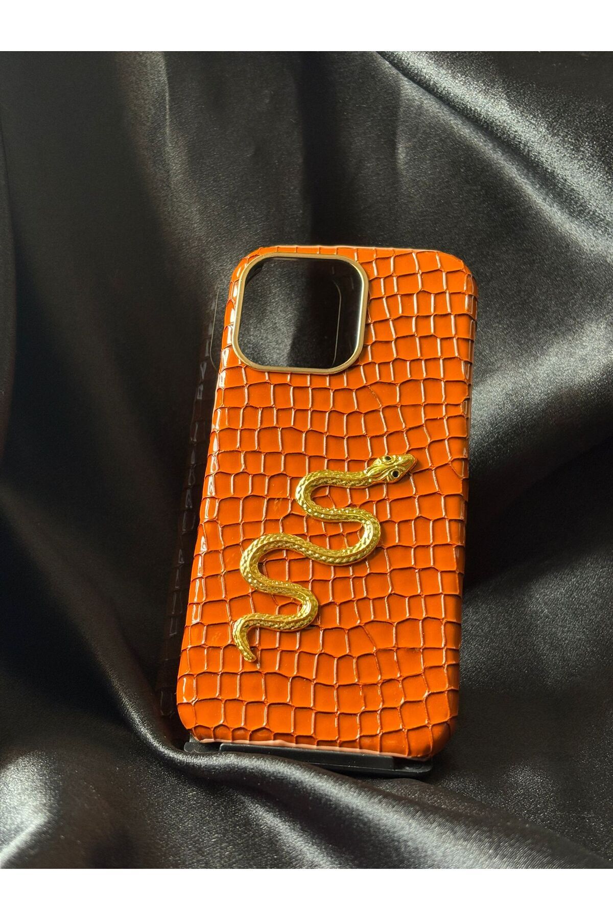 ccakgulcase Yılan Desenli İphone 16 Pro Max