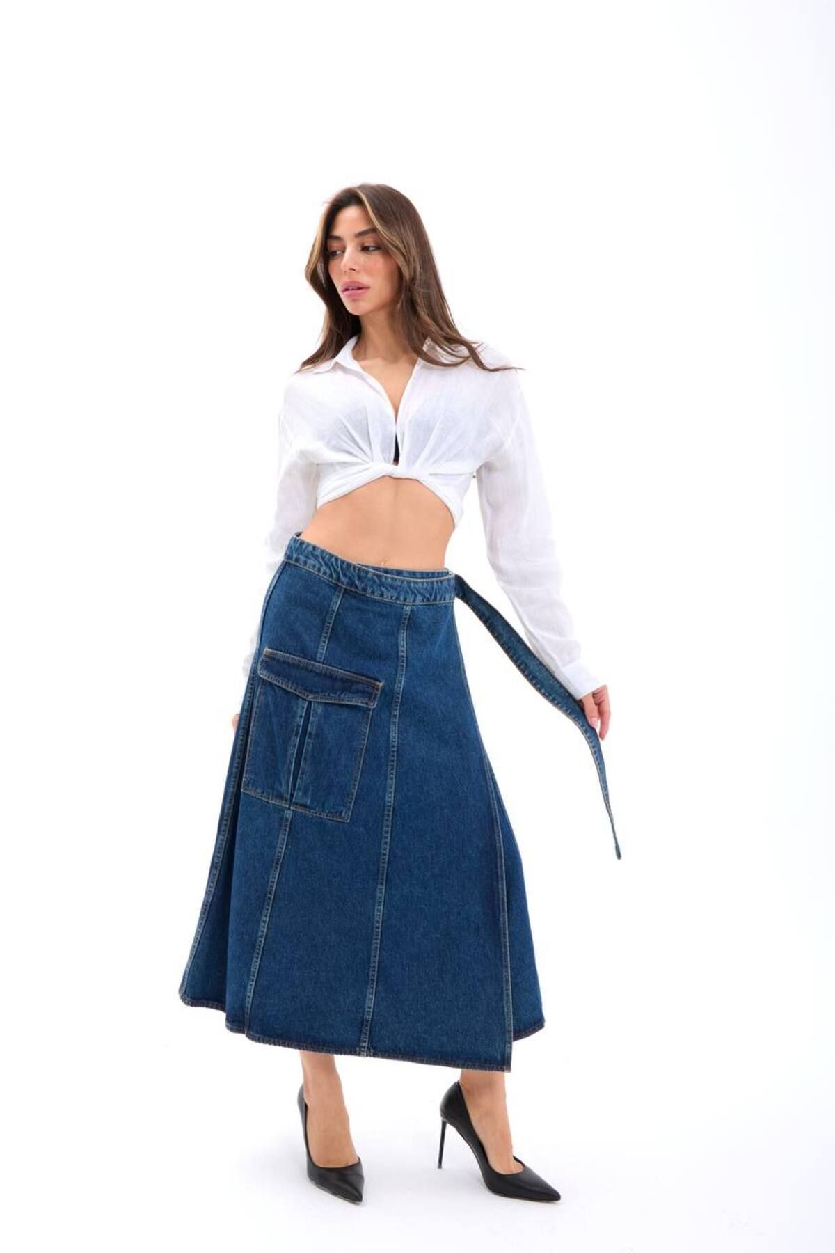 Castivo Fashion Yırtmaçlı Kuşaklı Cepli Denim Maxi Etek