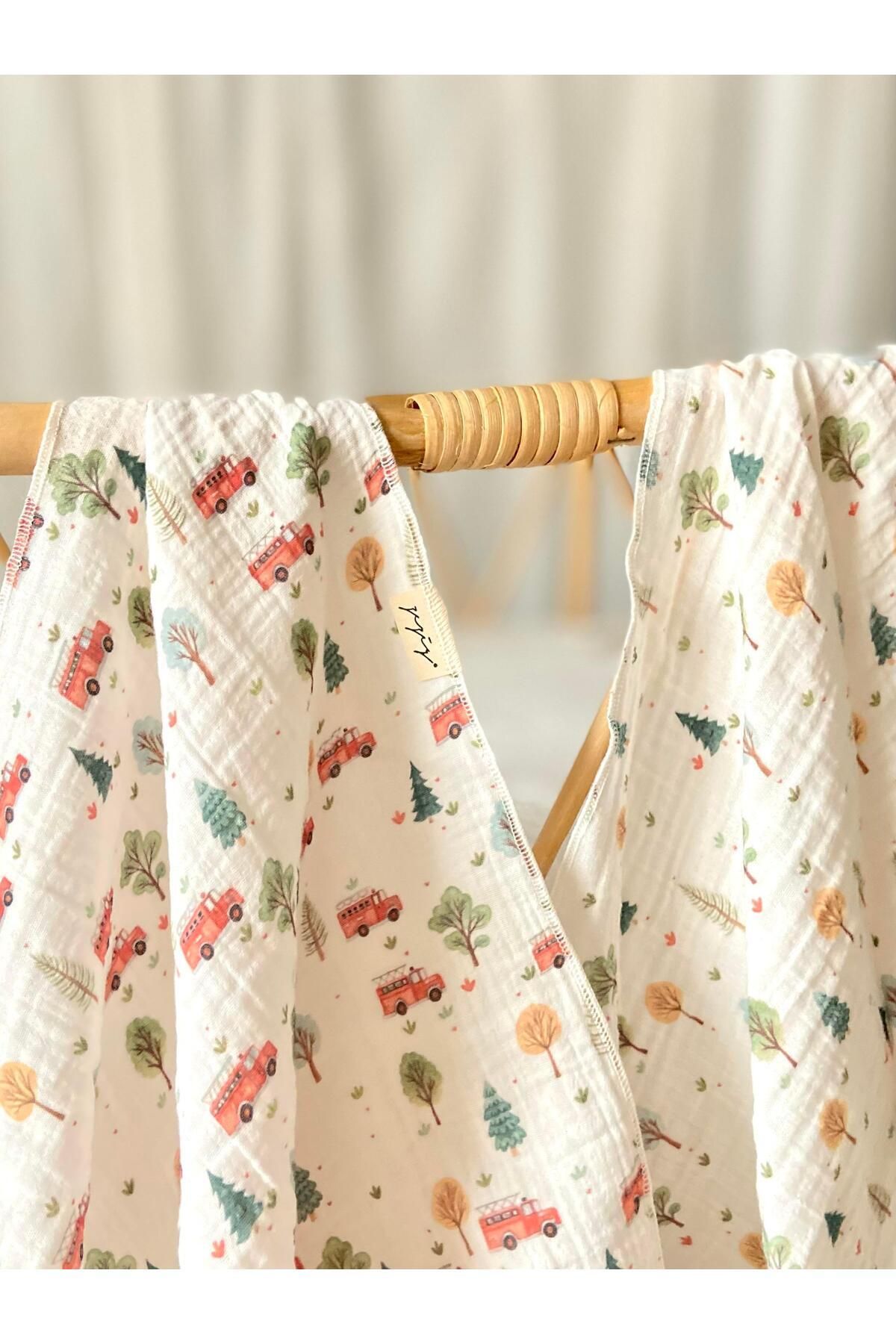 Zezig-Hello Bebi Series Set of 2 Muslin Blankets - Fire Engine 85X85 3