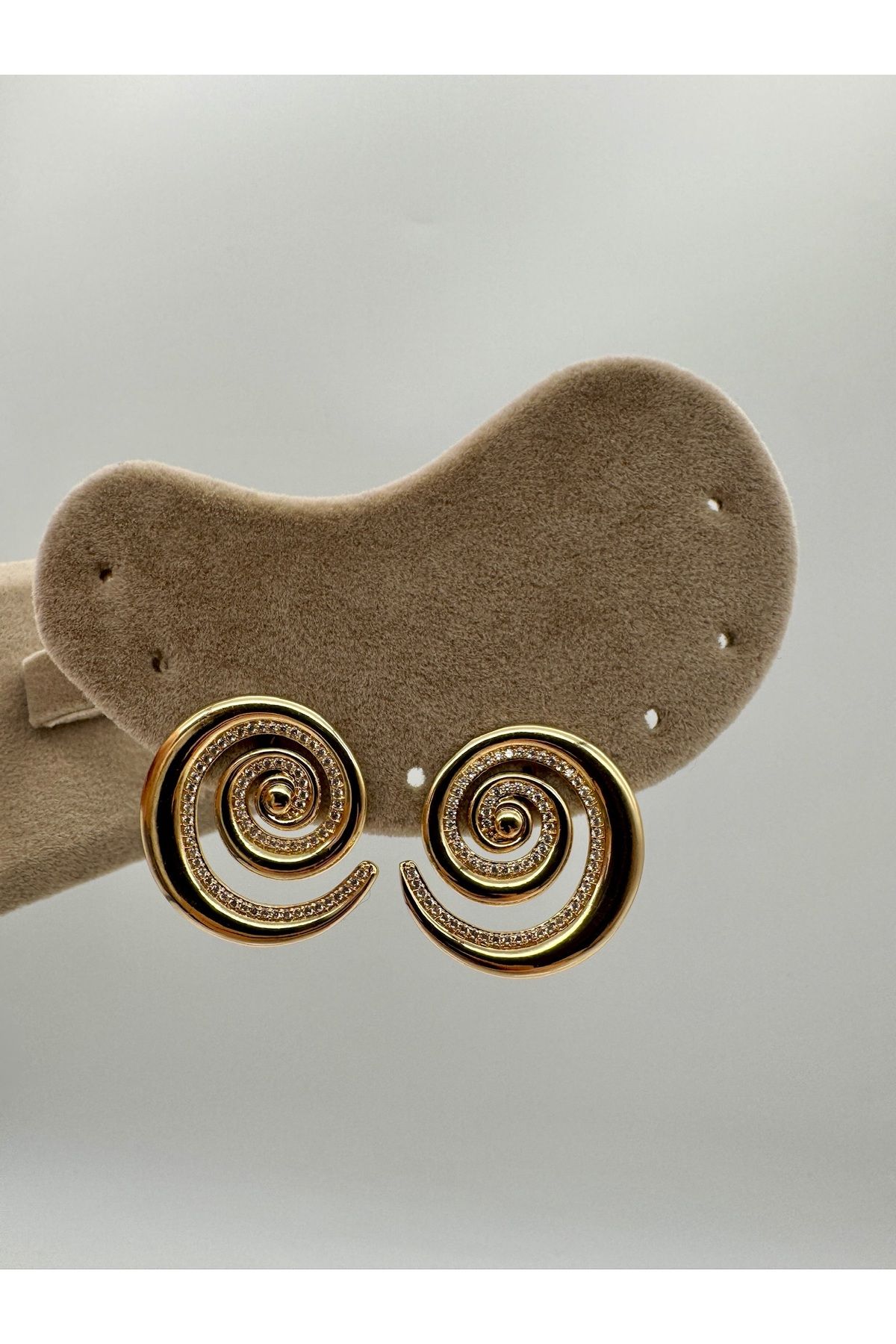 Chanceux Accessories Özel Seri Zirkon Taşlı Sarmal Küpe