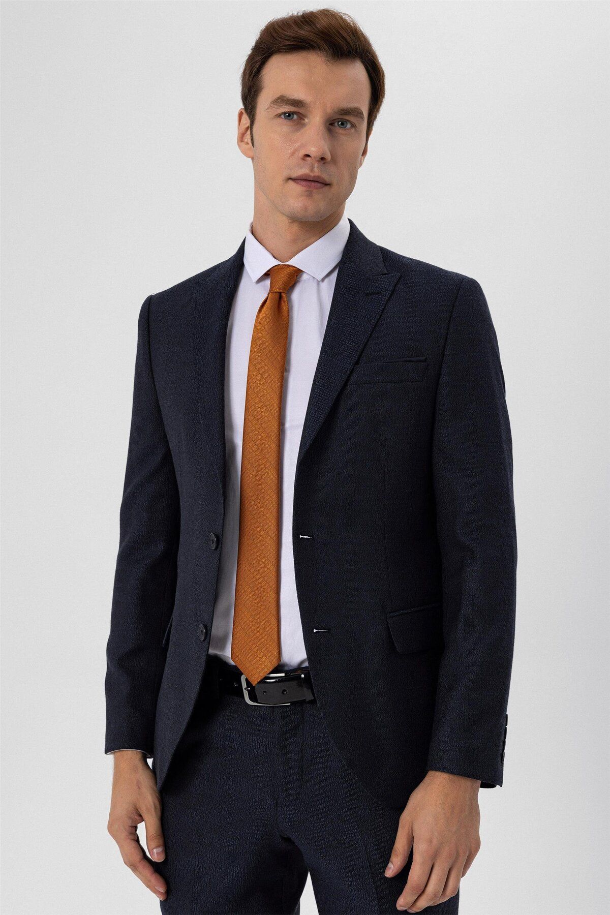 SÜVARİ Lacivert Slim Fit Armürlü Sivri Yaka 6 Drop Klasik Takım Elbise