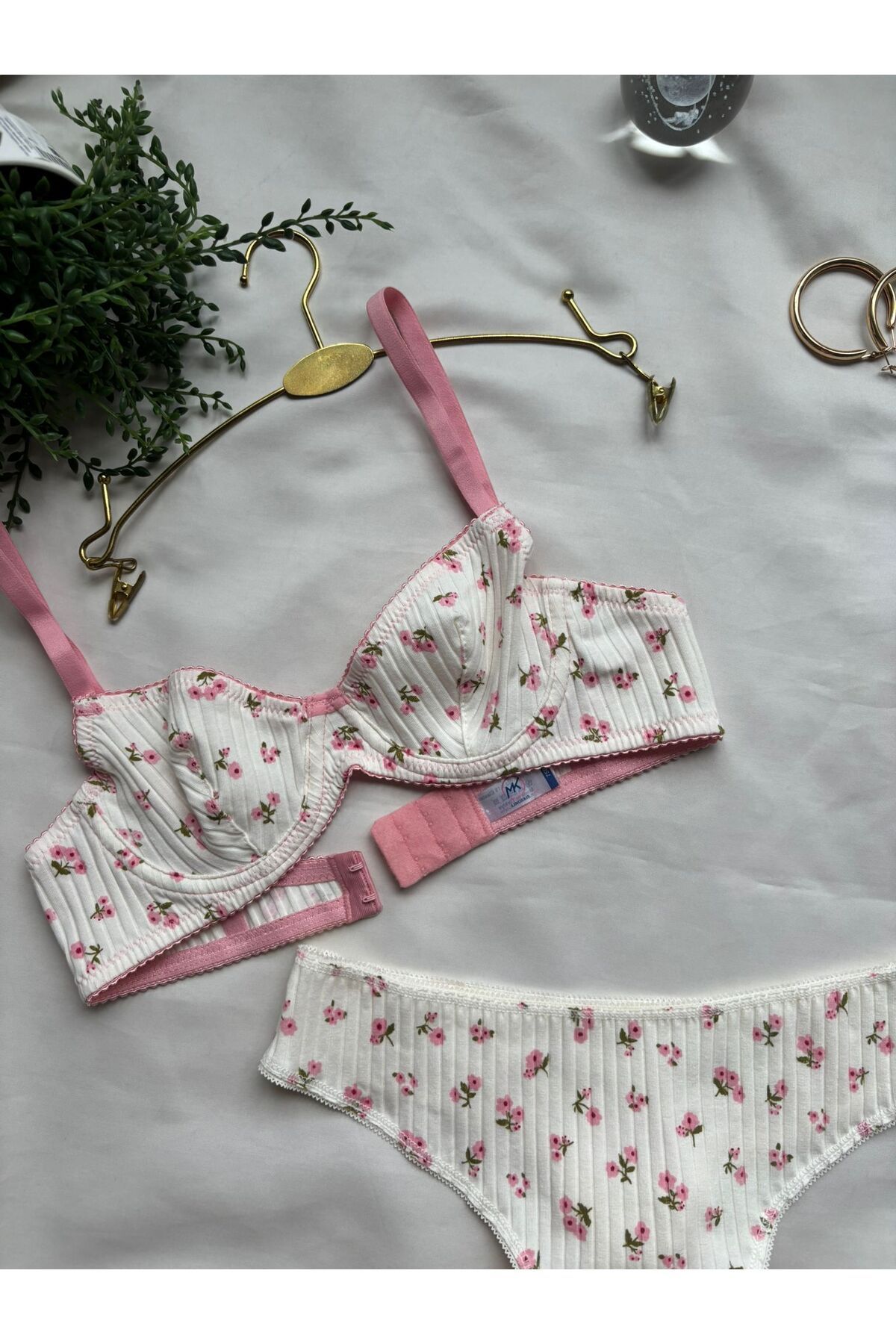 ANDELİNA Çiçek Desenli %100 Pamuklu Bralet Takımı