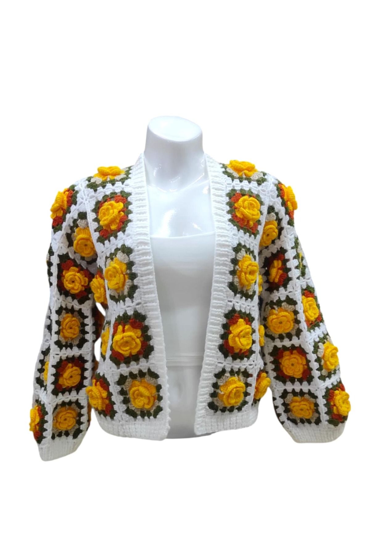 elif atlı kadın el örgüsü patchwork hırka