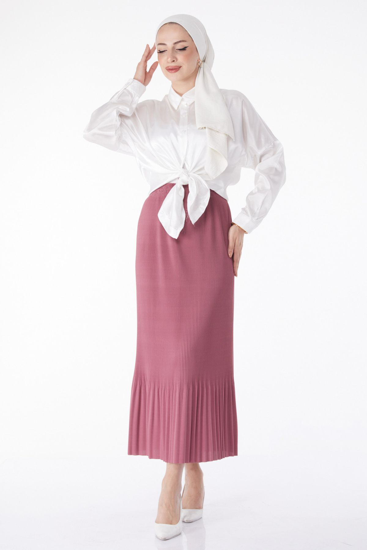 complete the look image