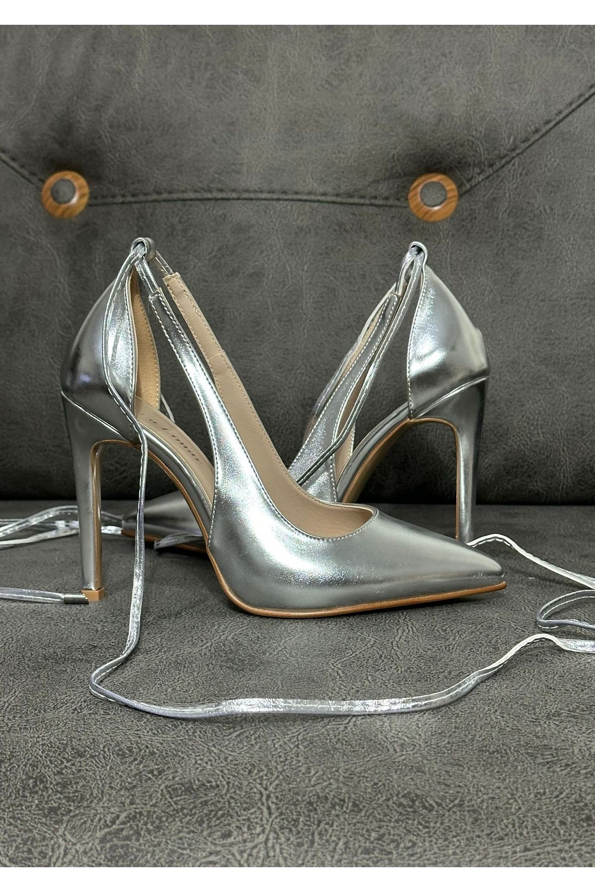 golden heel 10,5 cm gümüş ipli bilekten bağlamalı stiletto topuklu ayakkabı