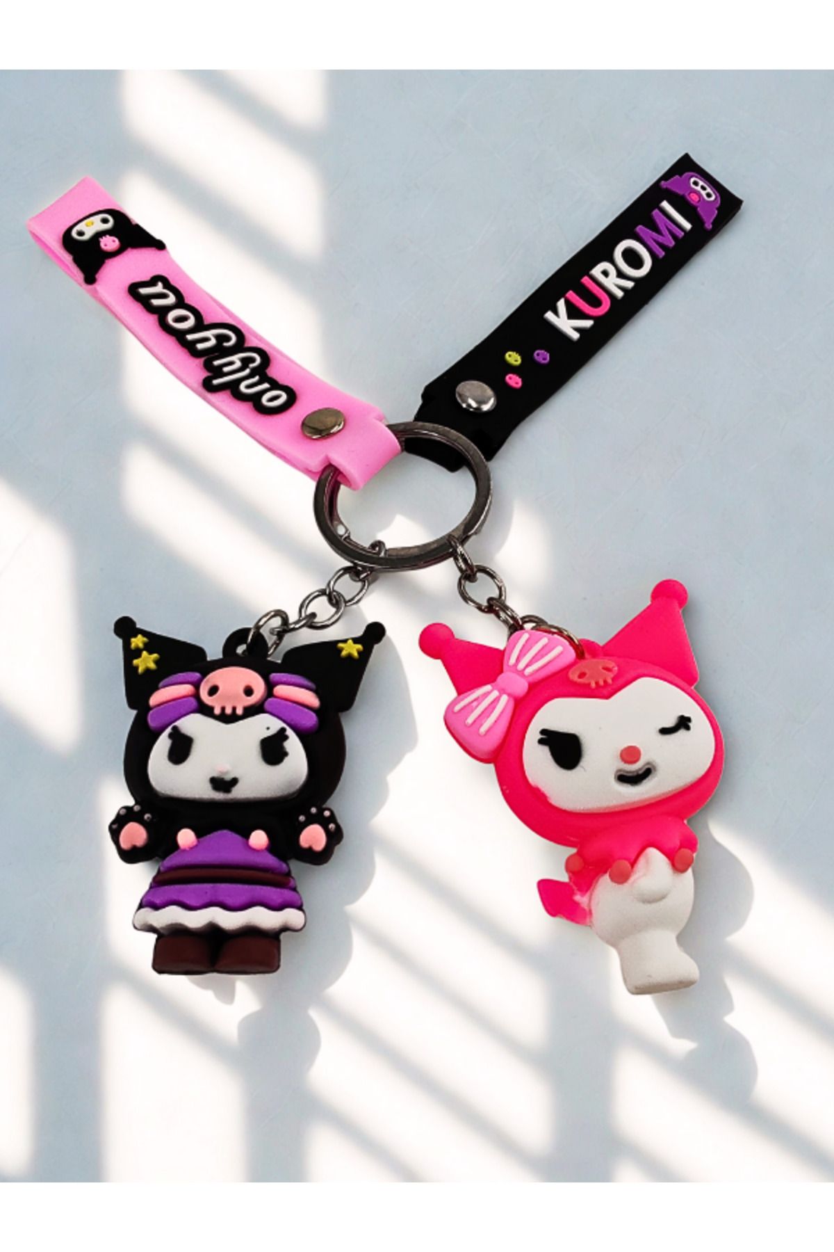 Shuttle Park 2'li Kawaii Sanrio Kuromi 3D Silikon Anahtarlık Seti Figür Hediyelik Aksesuar