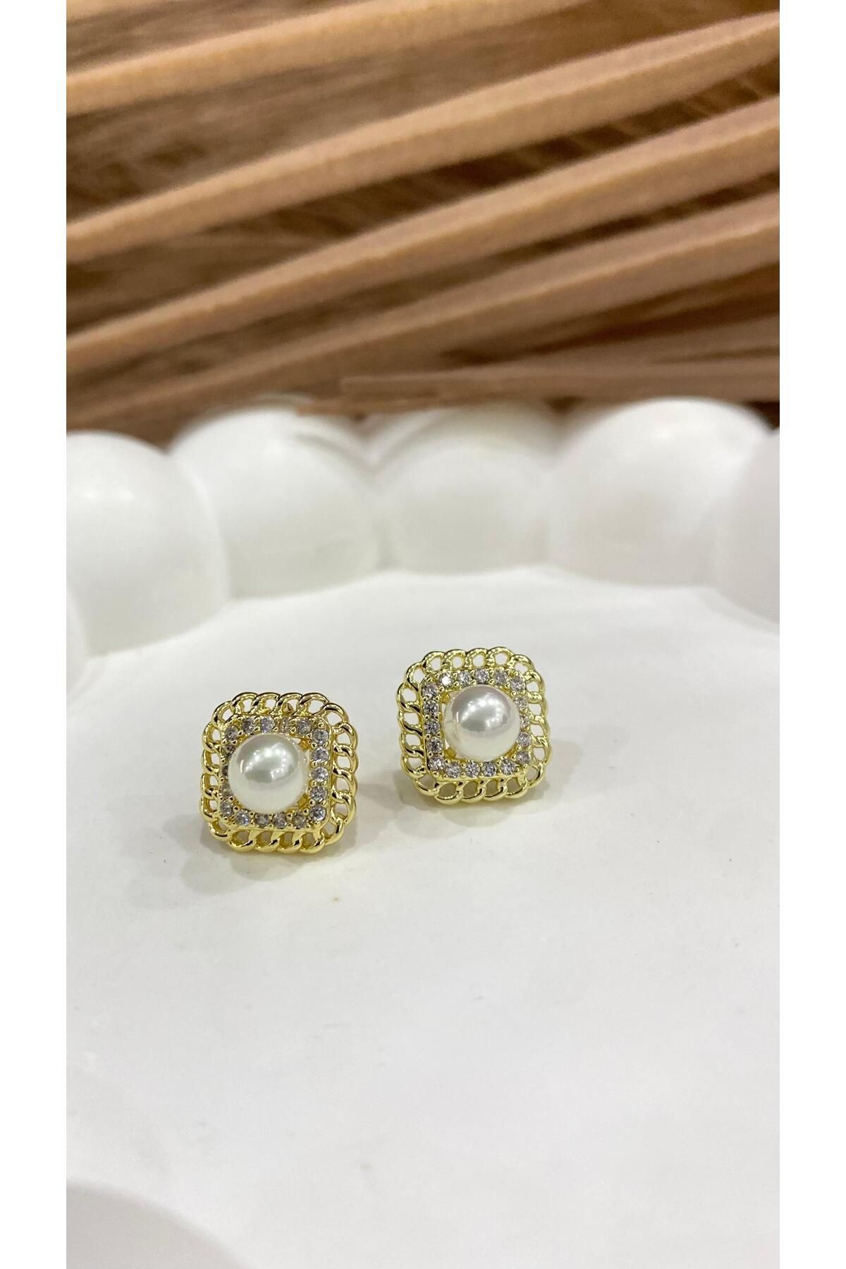 JustGAF Gold Renk (14K) Zirkon Taşlı Kare Model İnci Boncuk Detaylı (XUPING) Küpe