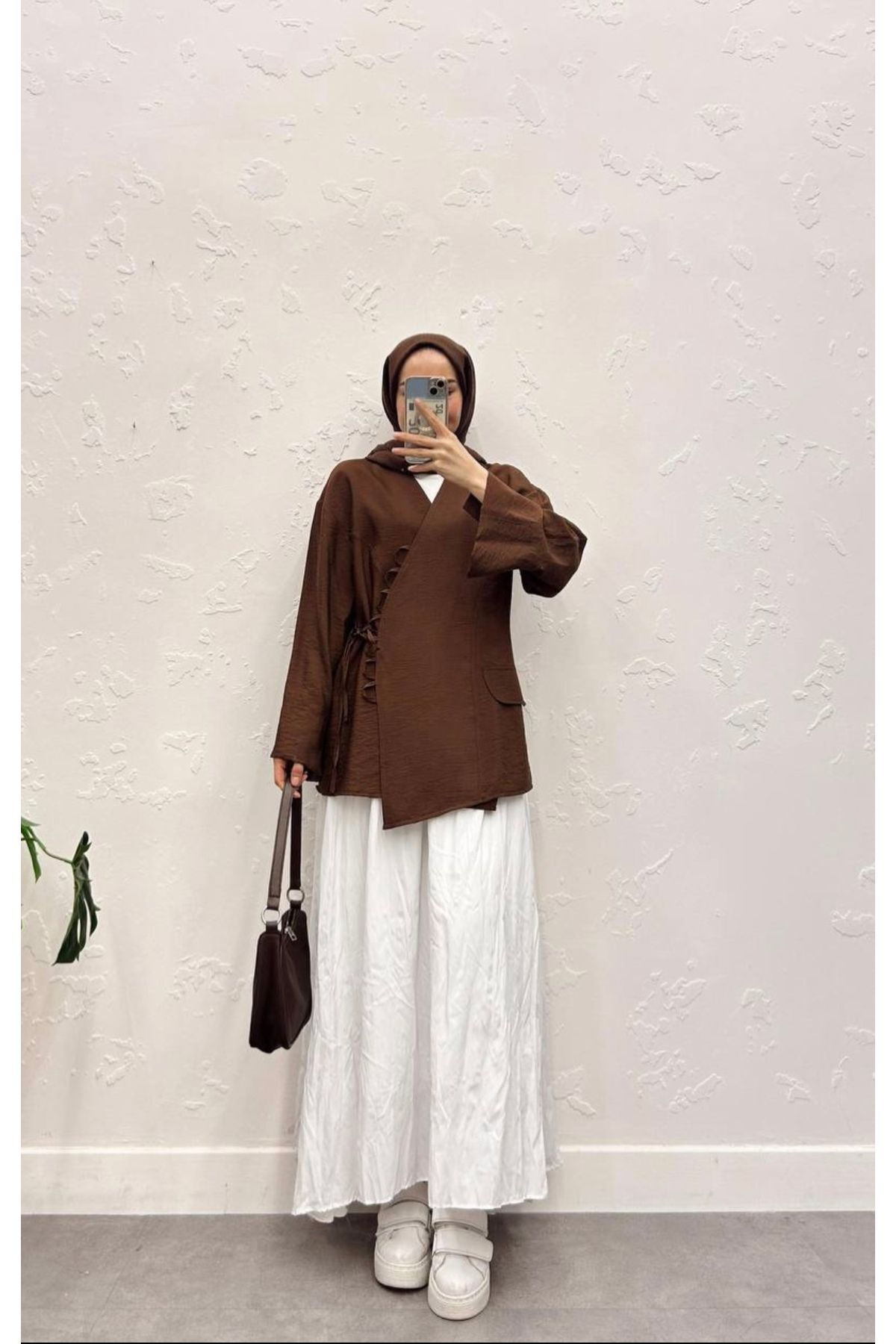 Ahel tunik