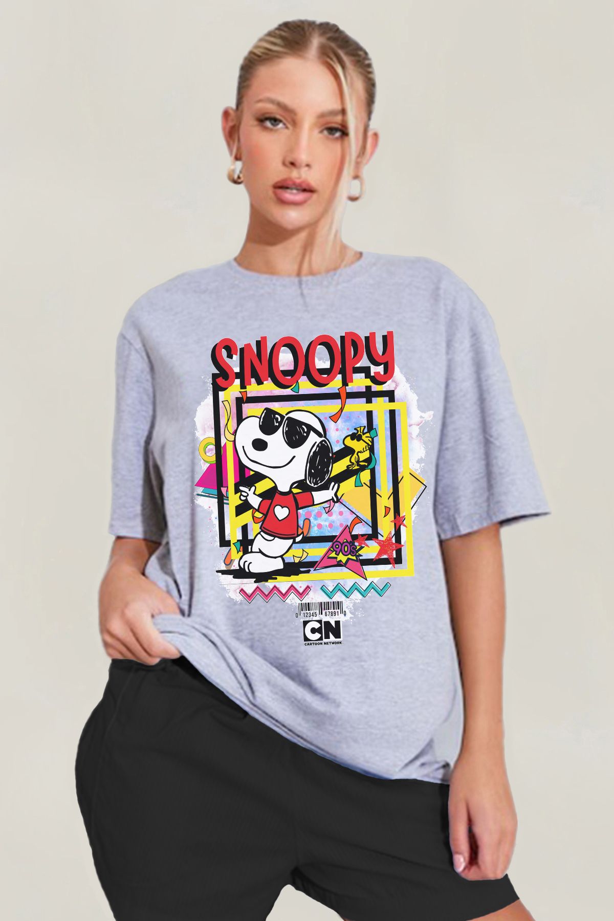 MODA Snoopy Baskılı Oversize Kalıp Grimelanj Geniş Bol Kesim Kadın Tişört
