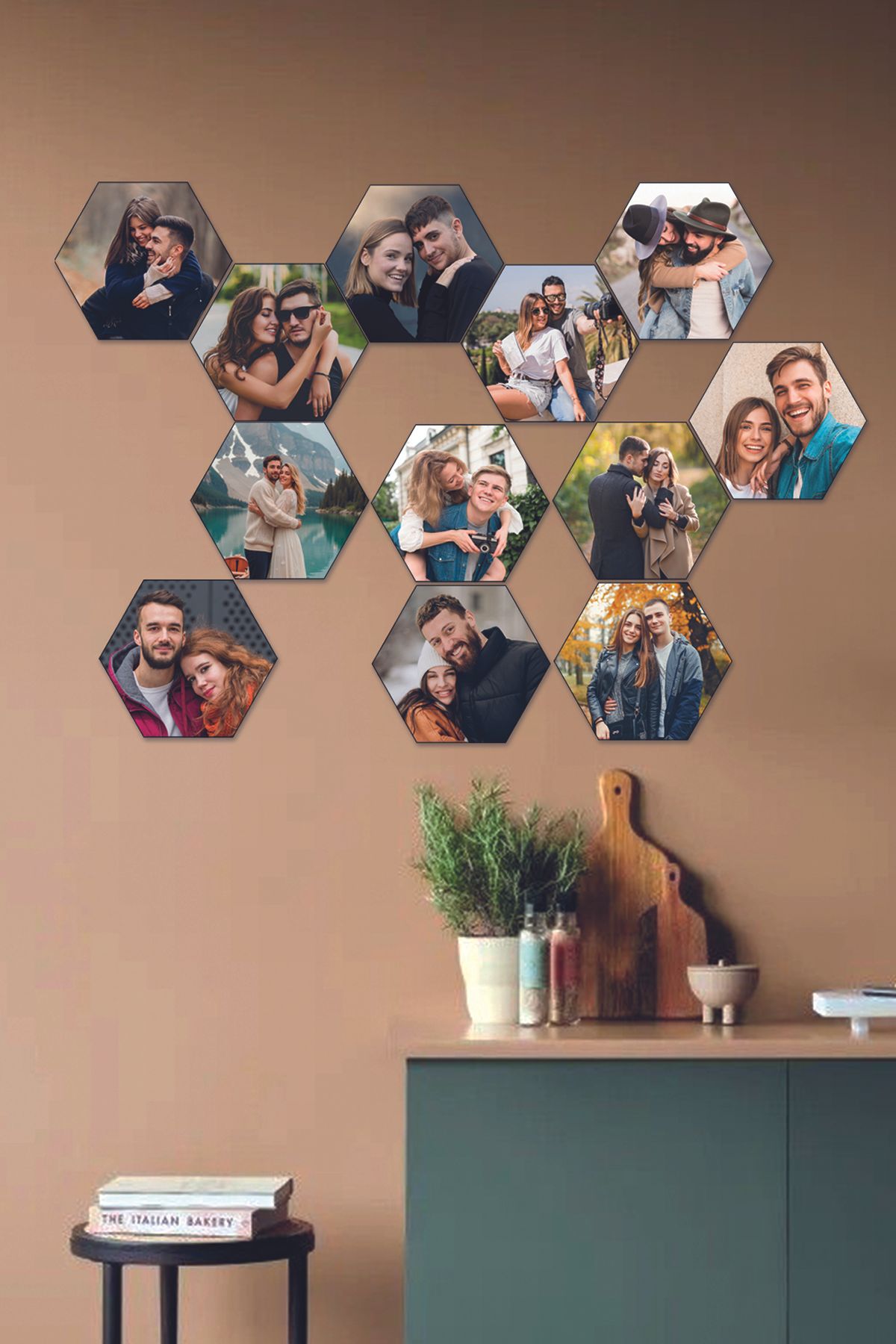 Fotomcity Kişiye Özel 12 Fotoğraflı Altıgen Mdf Tablo