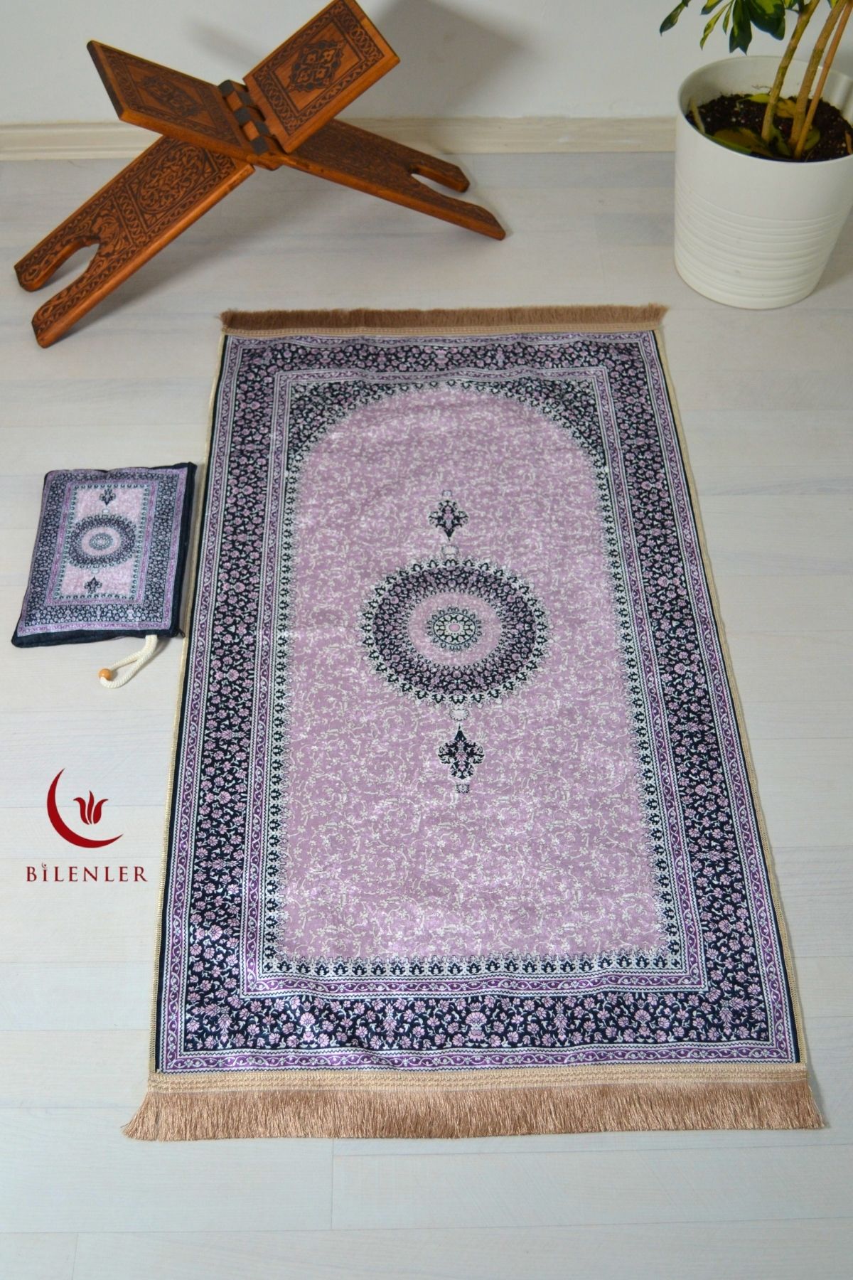 Bilenler Çantalı Seccade - 70x110 cm - İnce ve Taşınabilir - Şık ve Desenli Tasarım