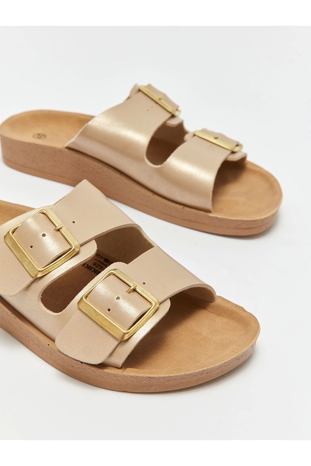 LC Waikiki-Papuci de damă LCW STEPS Sari cu dungi duble 3