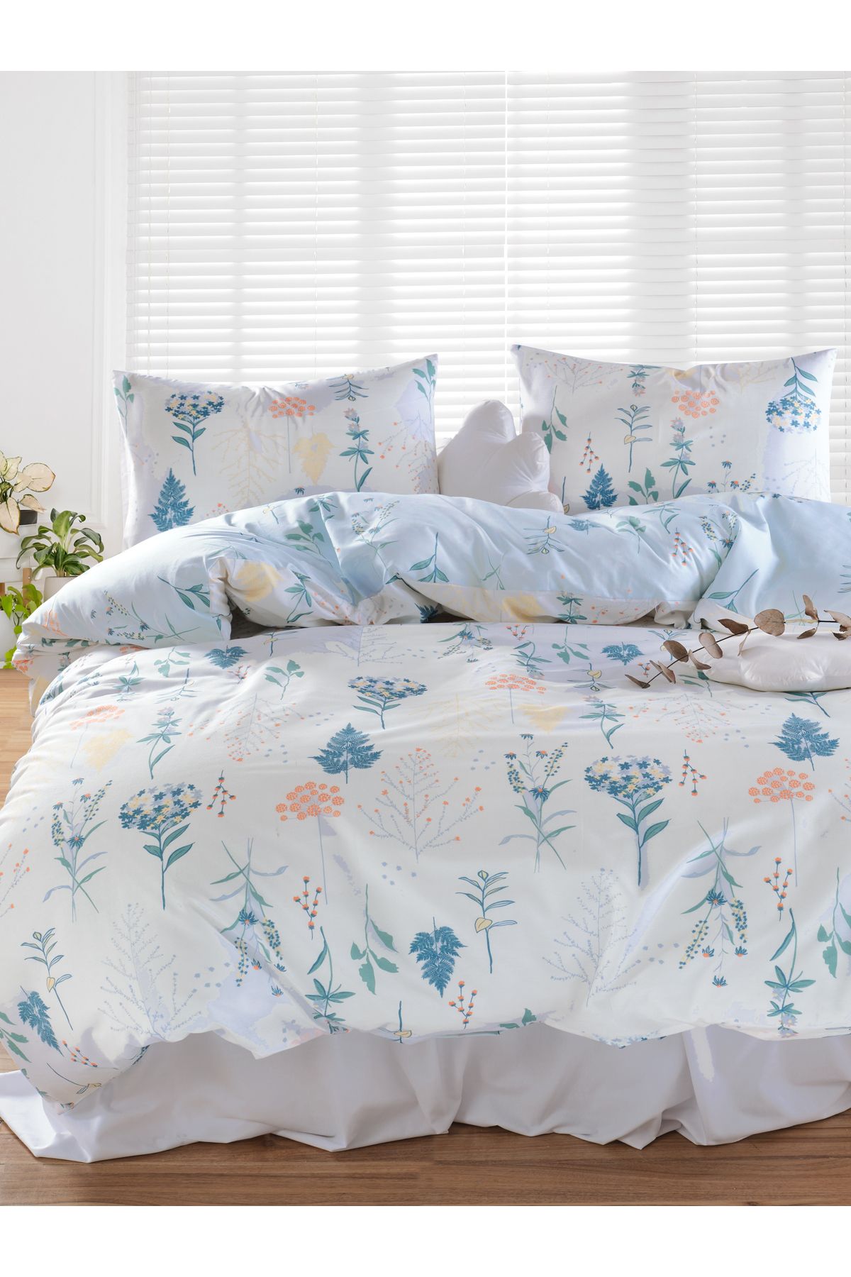 Eponj Home Çift Kişilik Pamuklu Nevresim Takımı 4 Parça – Hanami Desen – Beyaz / Yumuşak Dokulu