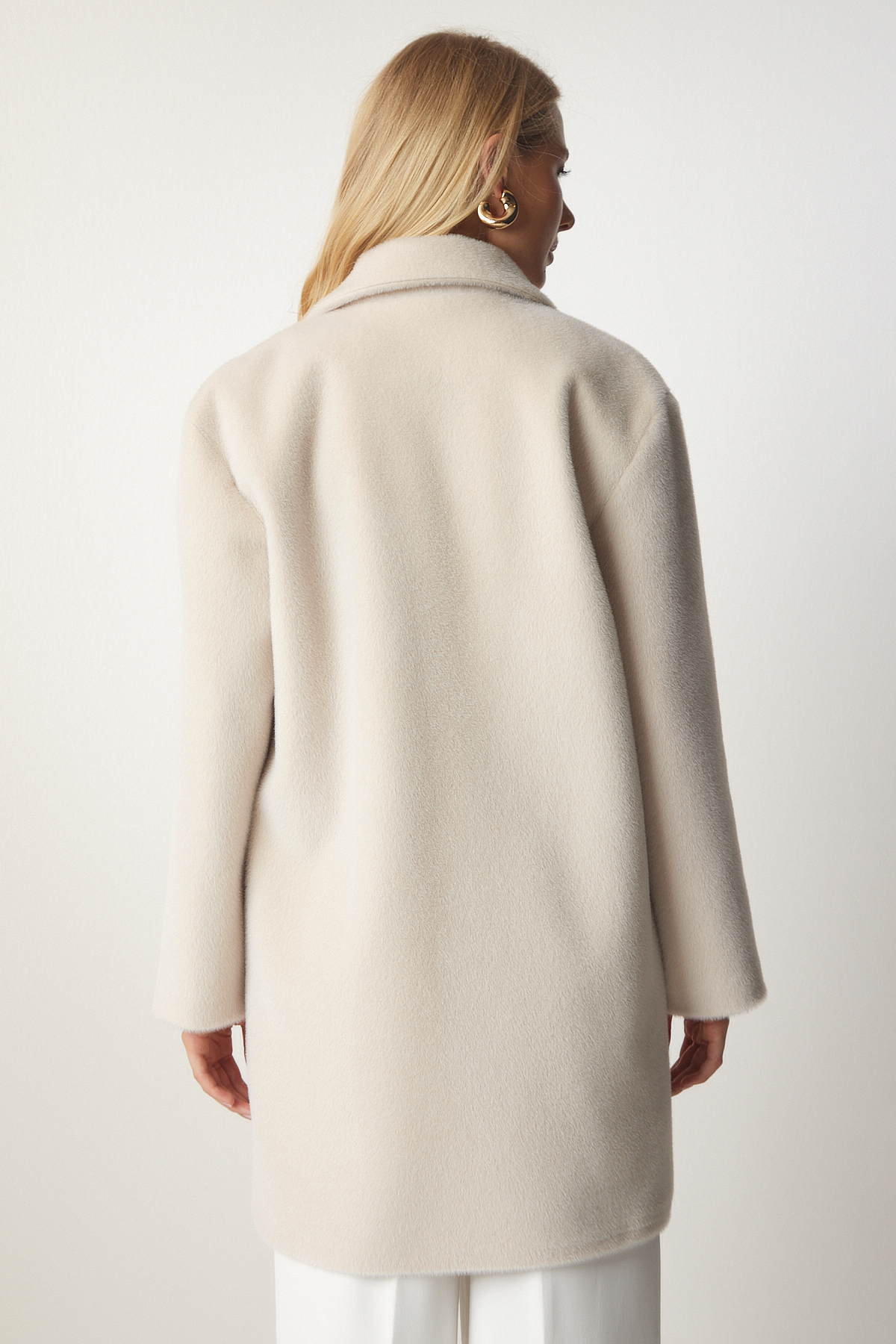 Lovelyİstanbul  Tavşan Tüyü Görünümlü Oversize Kaban Krem Lmx0027 - Görsel 6