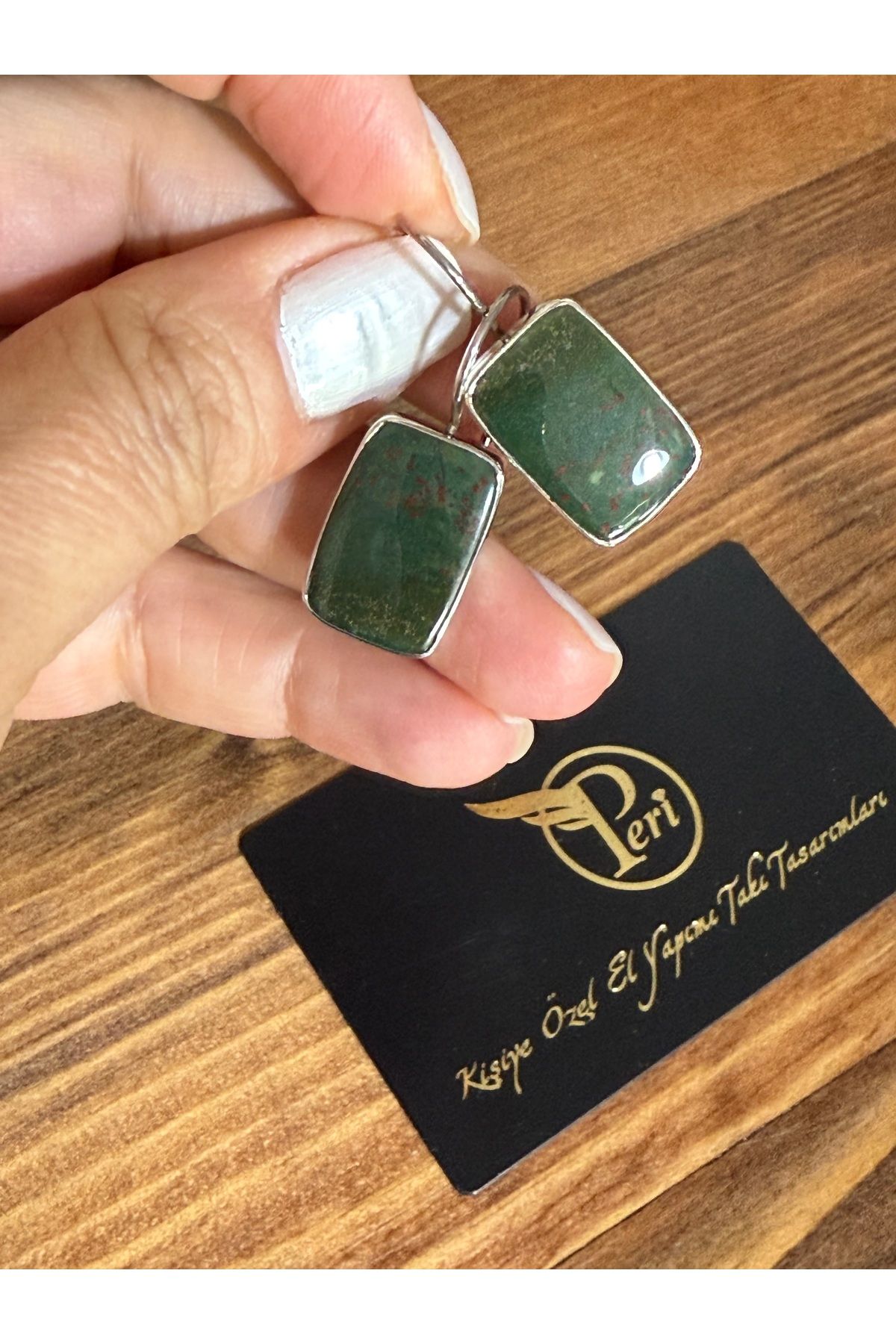 Peri Takı Tasarım 925 ayar gümüş Kan Taşı Helyotrop (Heliotrope – Bloodstone) küpe