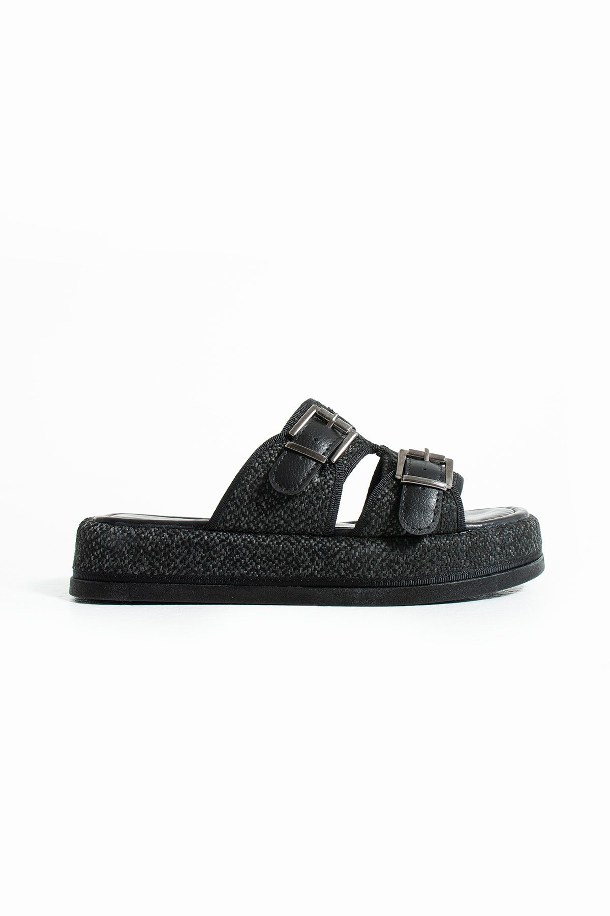 Gökçe Shoes Ayana Siyah Hasır Toka Detay Kalın Taban Kadın Terlik