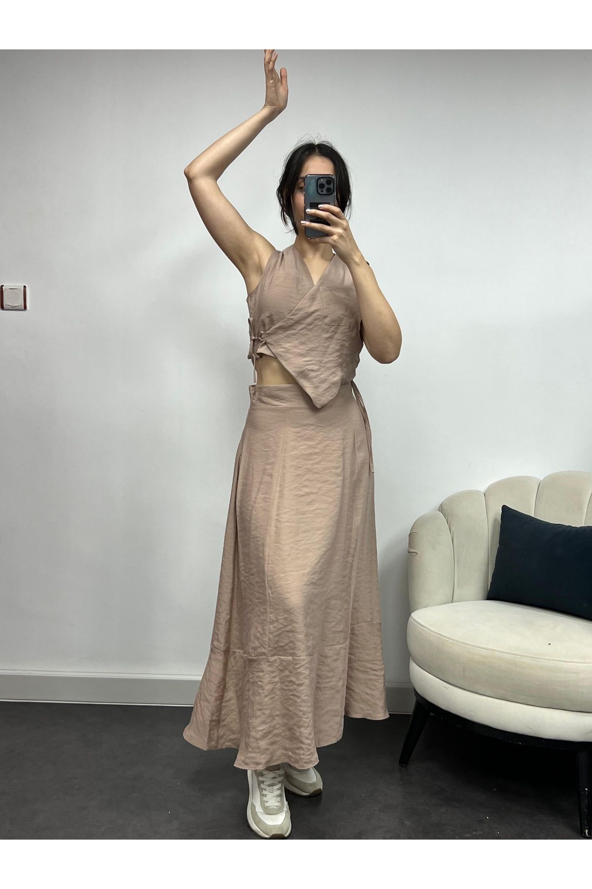 Trendy Butik Kadın Yelek Etek Yandan bağlamalı Tokalı Takım-Bej