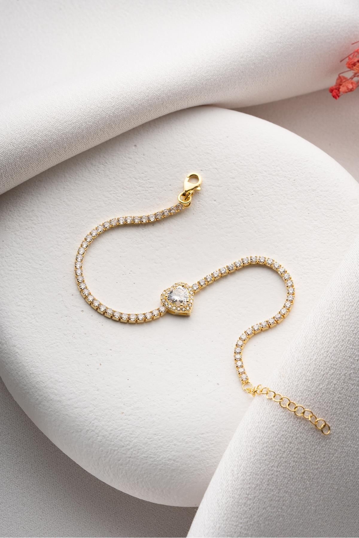 Nereze 925 Ayar Gümüş Gold Kaplama Beyaz Taşlı Kalp 2 mm Zirkon Taşlı Suyolu Bileklik