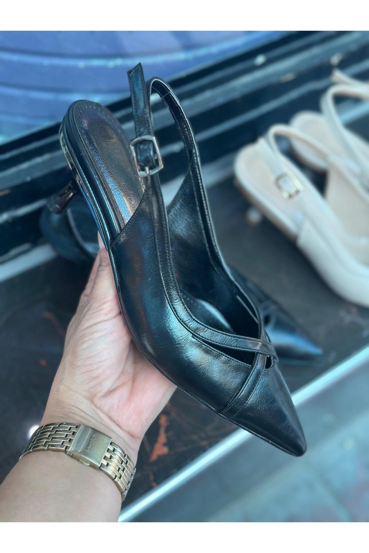 MİSS PARK MODA ARKA AÇIK KADIN AYAKKABISI