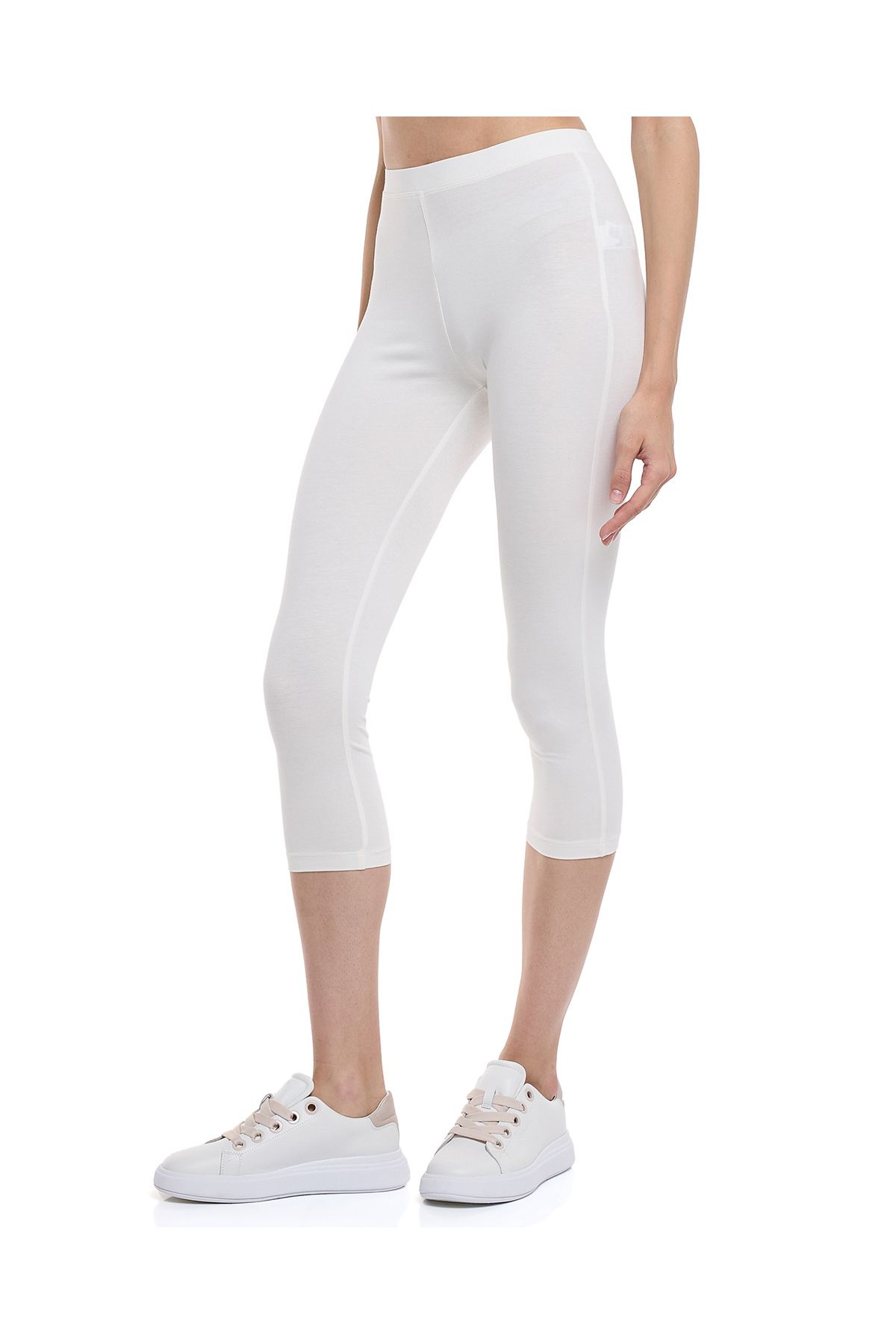 R&B-Solid 3/4 Leggings with Elastic Waist 3