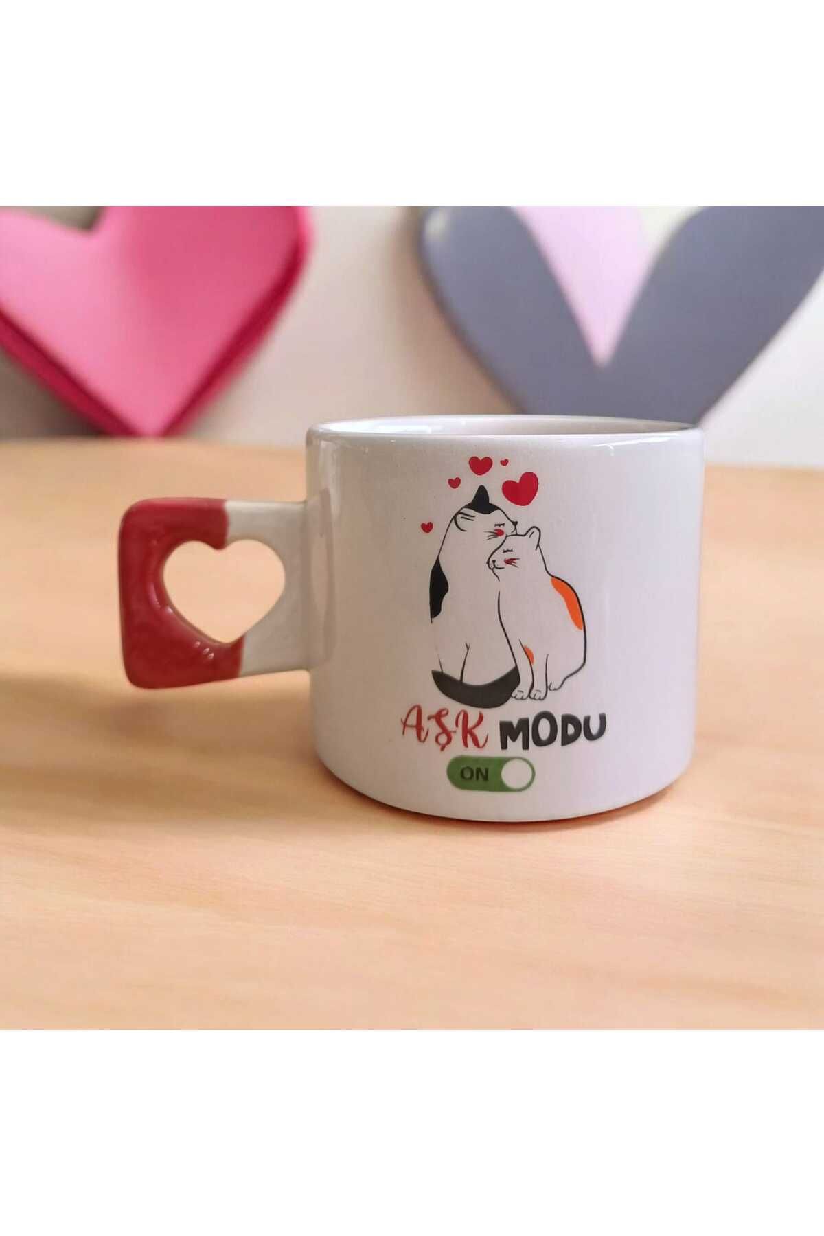 Simge Seramik Kedili Aşk Modu