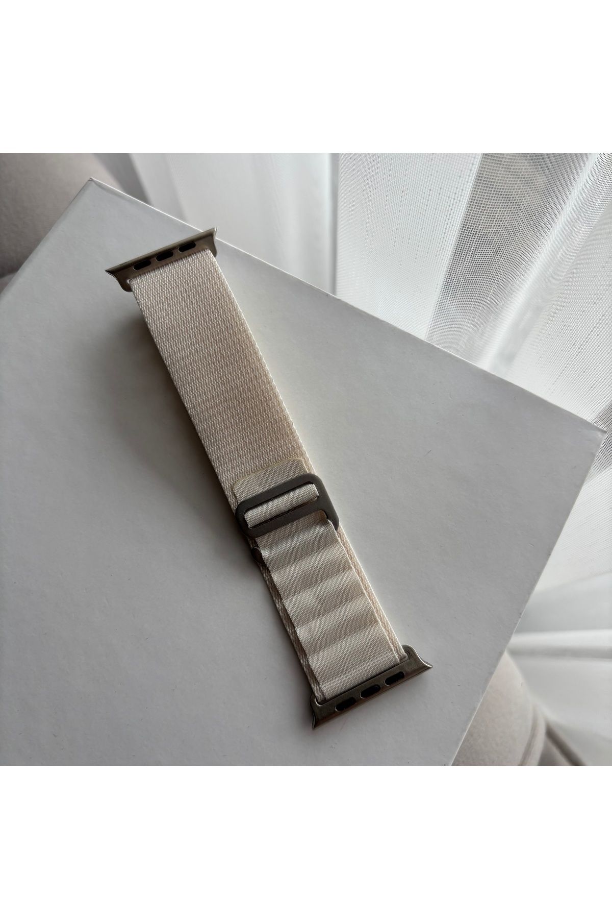 sayecase Apple Watch 6/7/SE/8/9 Serisi Uyumlu 42-44-45-49 MM Kumaş Kordon