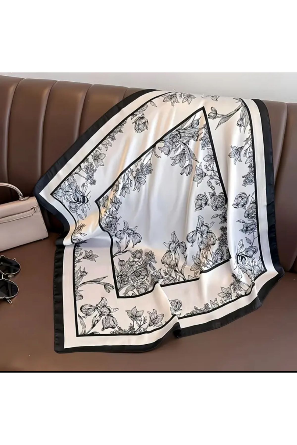 Phellos-Eșarfă cu model de flori alb-negru – Accesoriu elegant pentru femei cu aspect de mătase 3