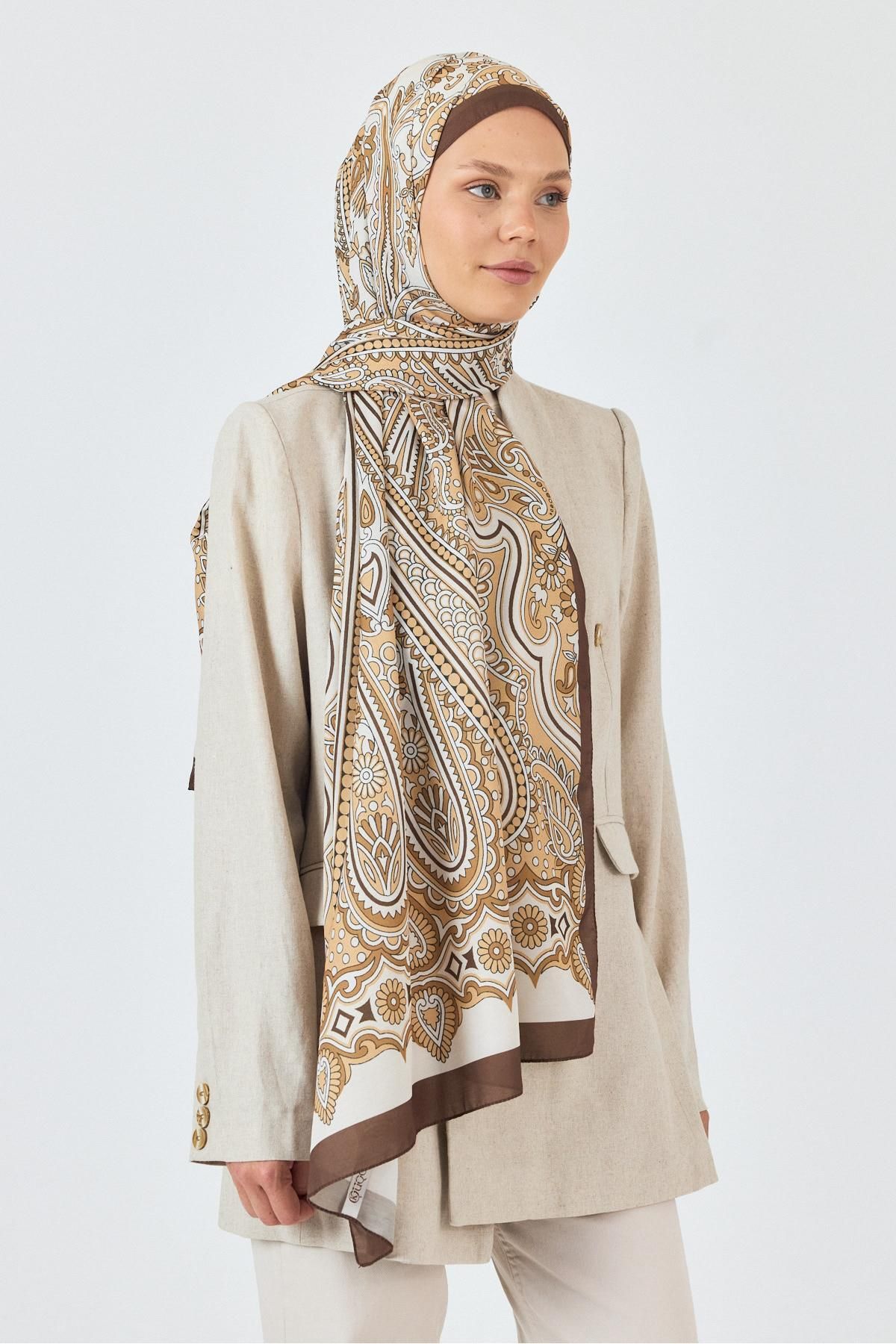 Rays Kahve Retro Desenli Şal 5684