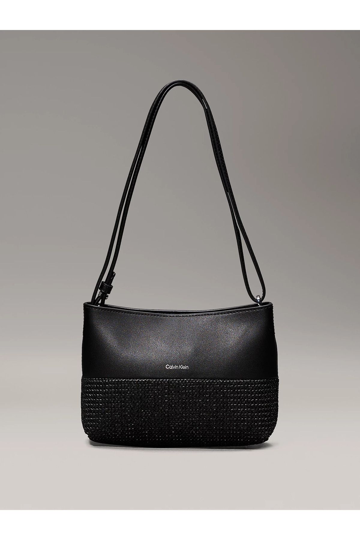Calvin Klein Kadın Ayarlanabilir ve Çıkarılabilir Omuz Askılı Yapay Taş Desenli Siyah Omuz Çantası K60K613171-PBP