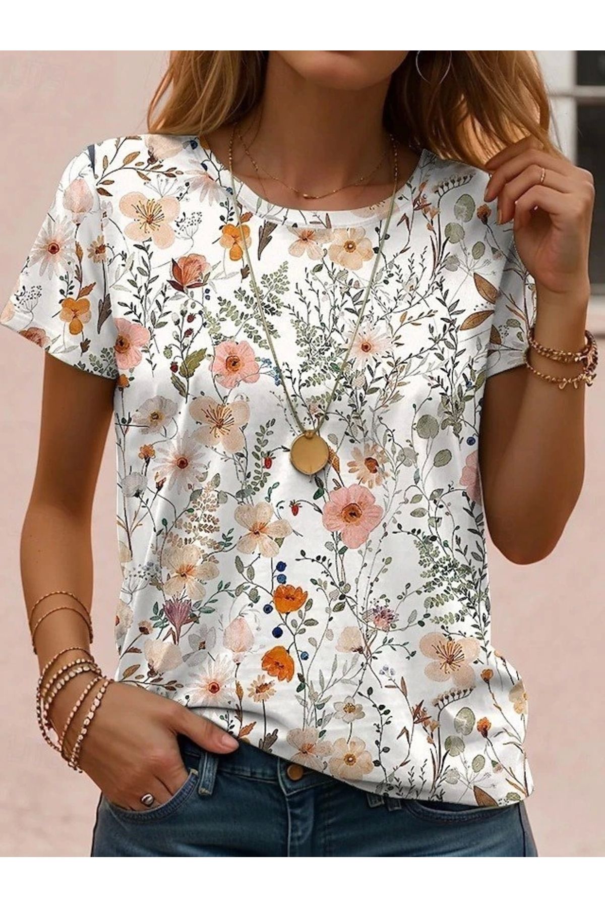 Butik Kadın Kısa Kollu Bisiklet Yaka çiçek Desenli Viskon Bluz