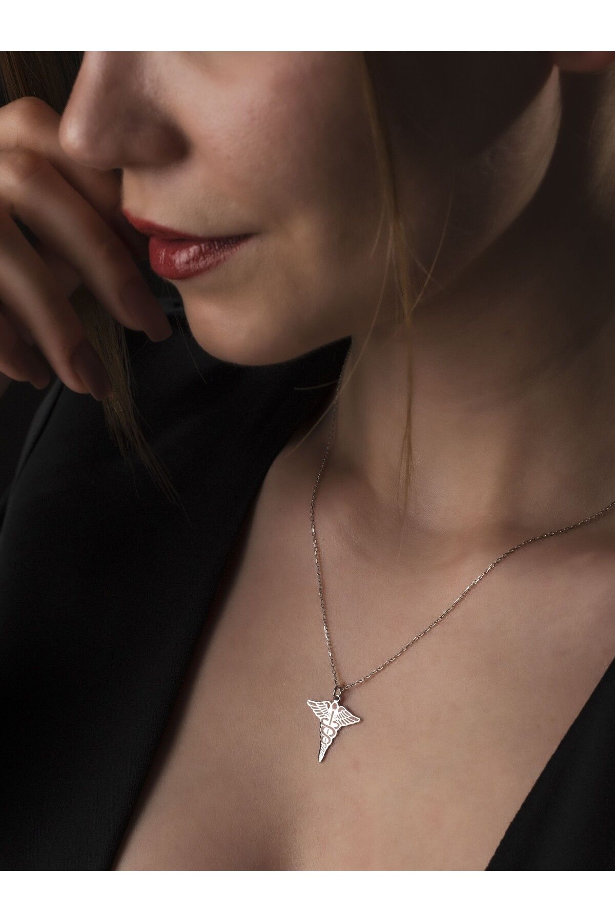 TigerxlJewellery 925 Ayar Gümüş Caduceus Sağlık Sembolü Kolye - Kadın Doktor ve Hemşire Hediyesi
