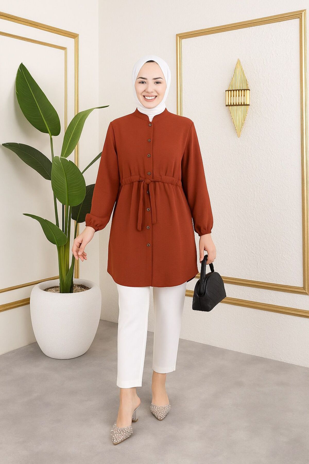 sd butique Kuşaklı Düğmeli Tunik – Rahat Kesim, Şıklık ve Sadelik Bir Arada