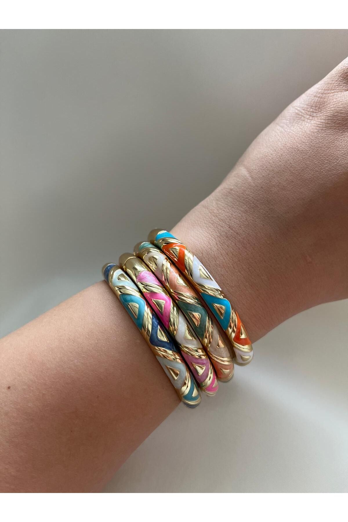Nilsu Jewellery Accessory Özel Seri Mineli İnce Kelepçe